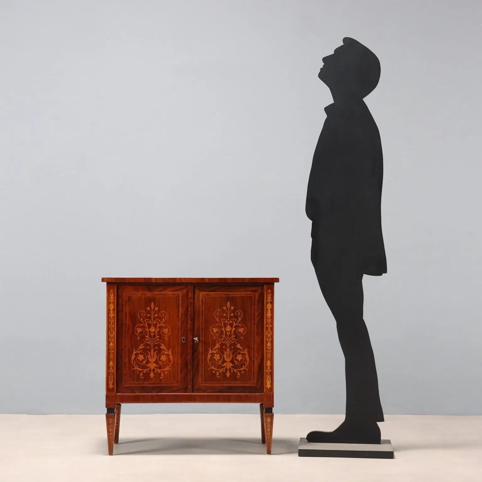 Antique Cupboard Neoclassical Style Veneered in Various Woods '900 - Italy, Early XX Century | Antiques | Cupboards