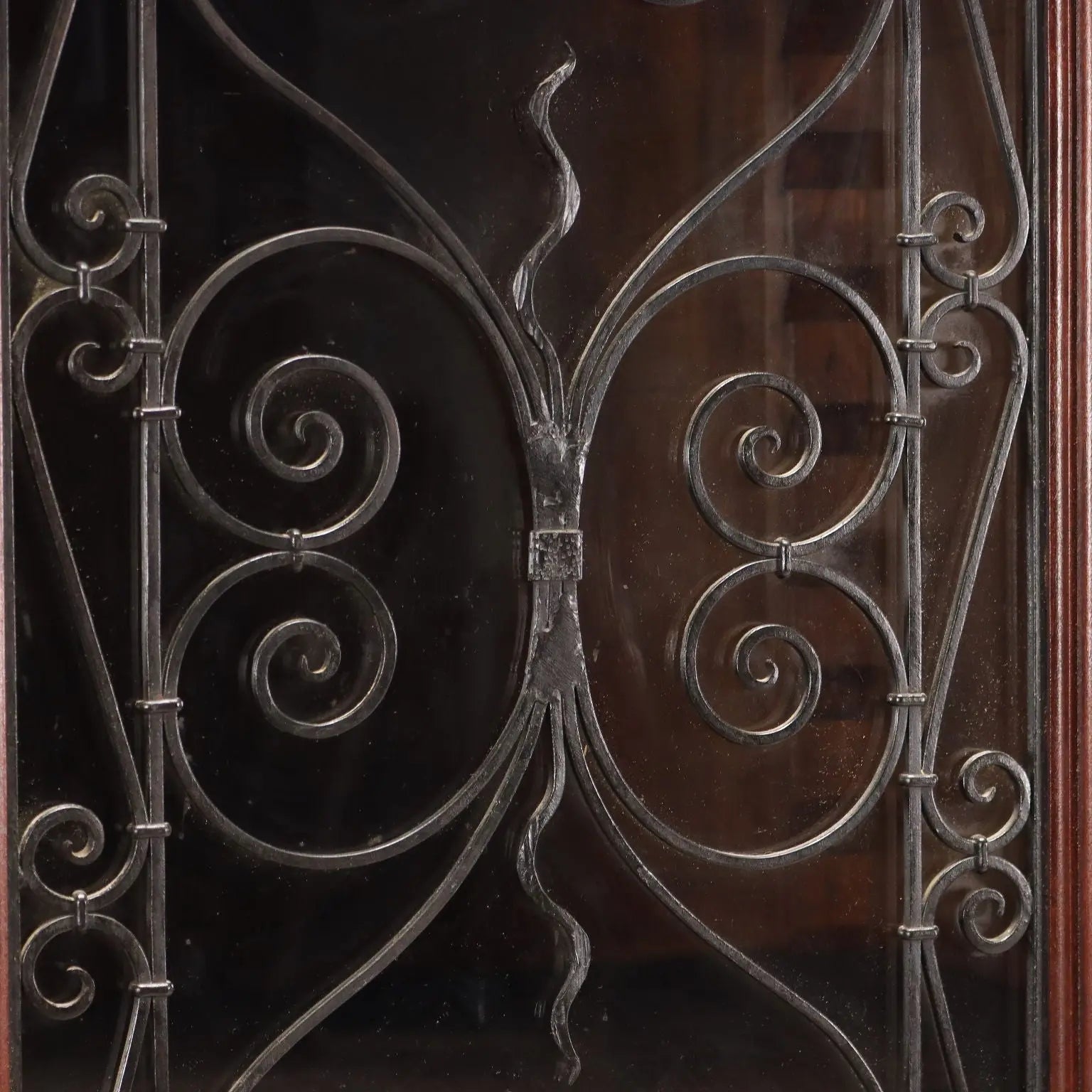 Neo-Renaissance Walnut Bookcase - Early 20th Century Italy