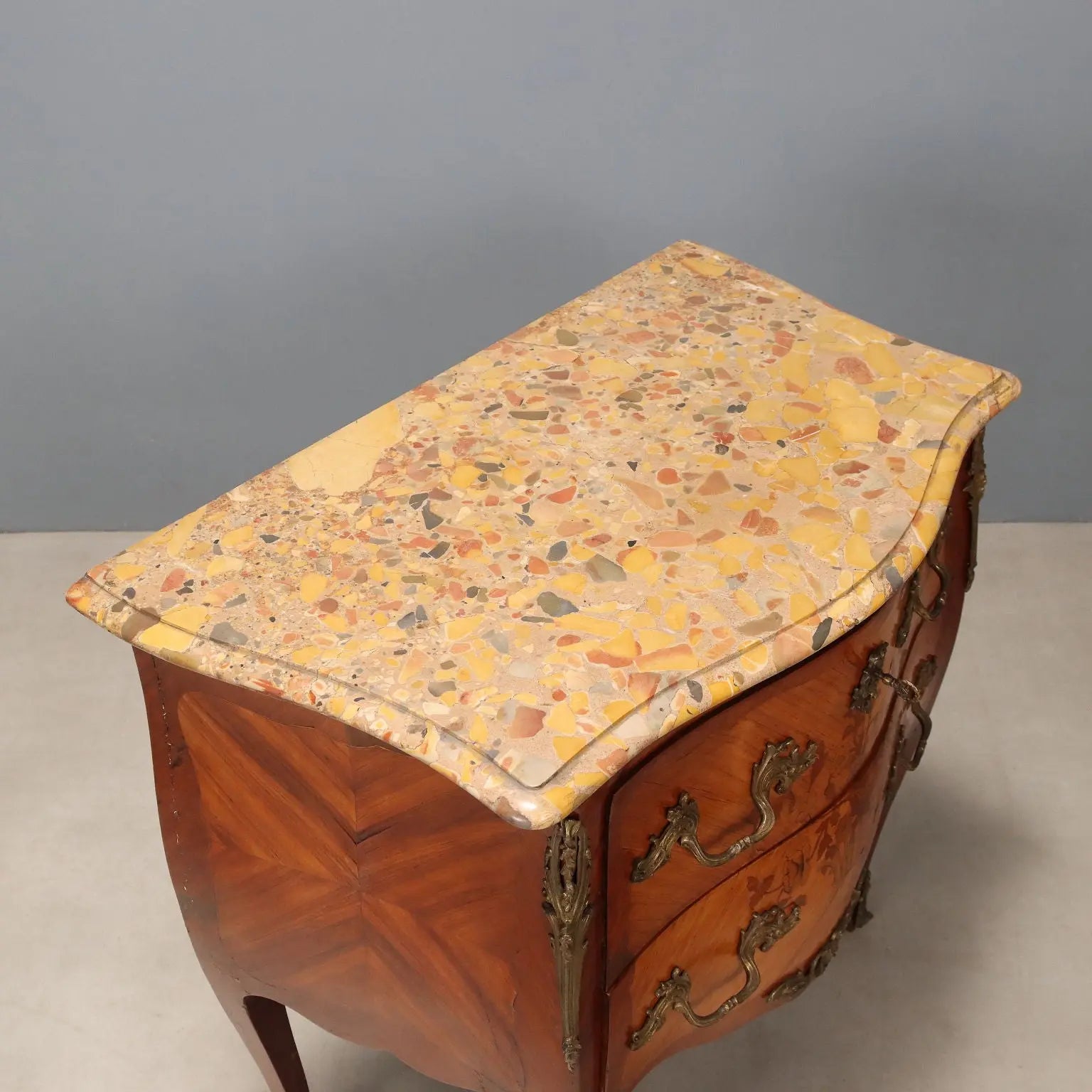 Barocchetto Mahogany Chest with Inlays - 20th Century