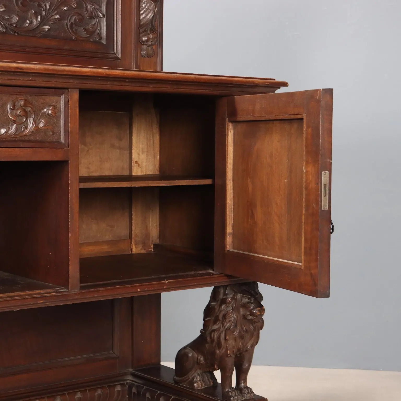 Walnut Sideboard in Neo-Renaissance Style, Italy 20th Century