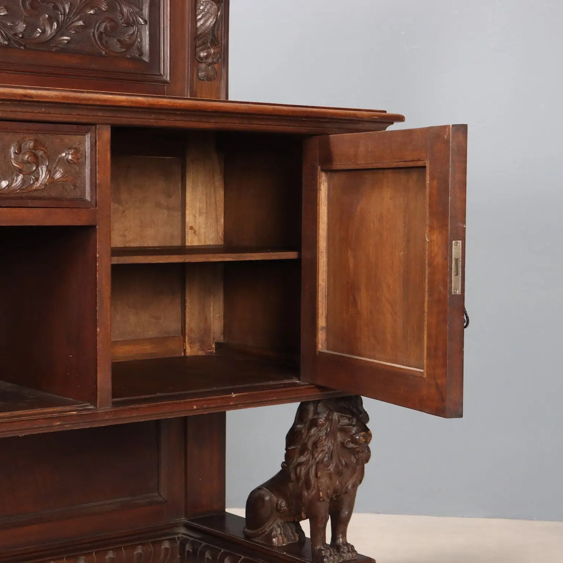 Walnut Sideboard in Neo-Renaissance Style, Italy 20th Century