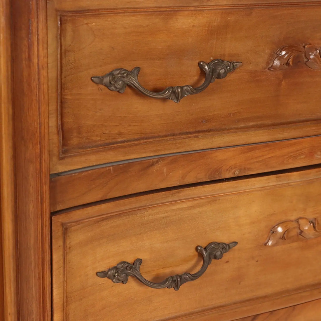 Antique Chest of Drawers Baroque Style Walnut 3 Drawers XX Century - Italy, XX Century | Antiques | Chest of Drawers & Commodes