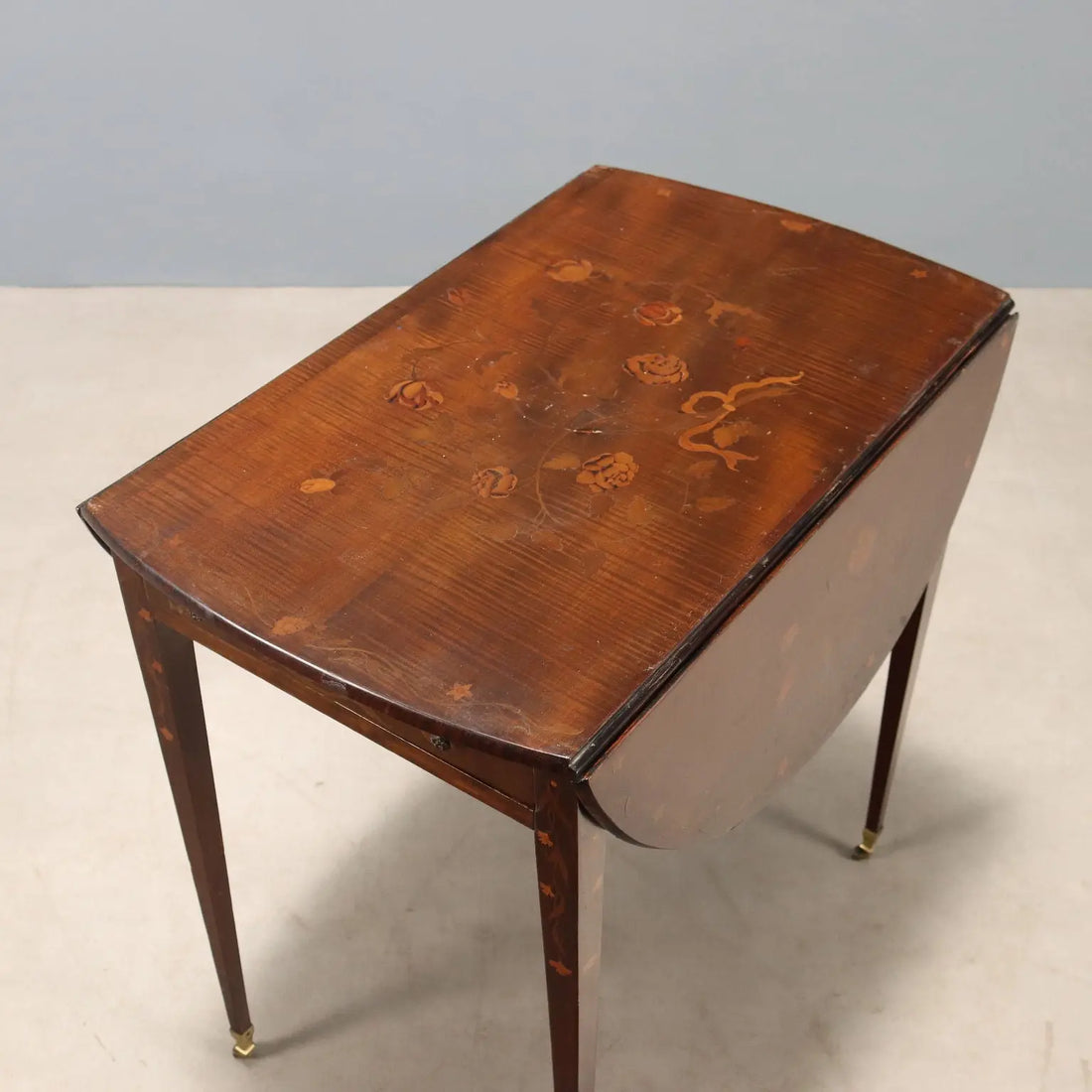 Small Antique Table Mahogany Inlays United Kingdom XIX Century - England, Late XIX Century | Antiques | Side & Coffee Tables
