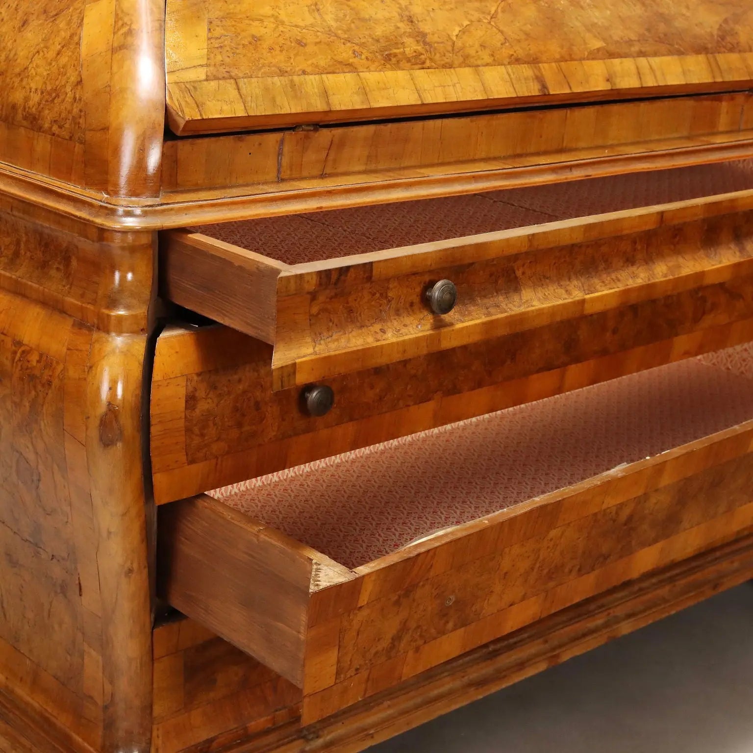 Antique Trumeau Walnut Walnut Burl Drawers Italy XX Century