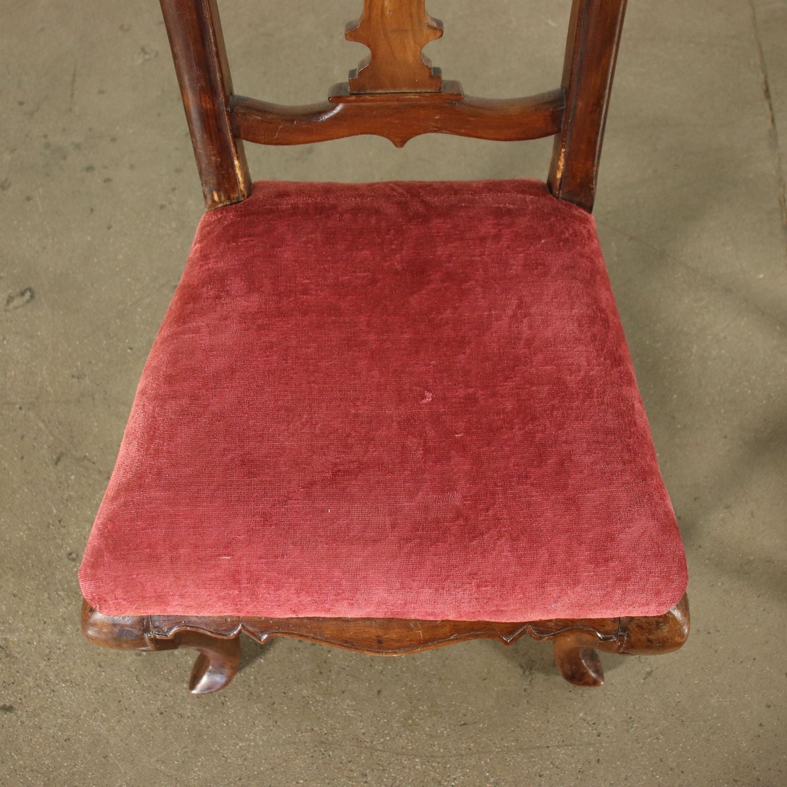  | Antiques  Seating