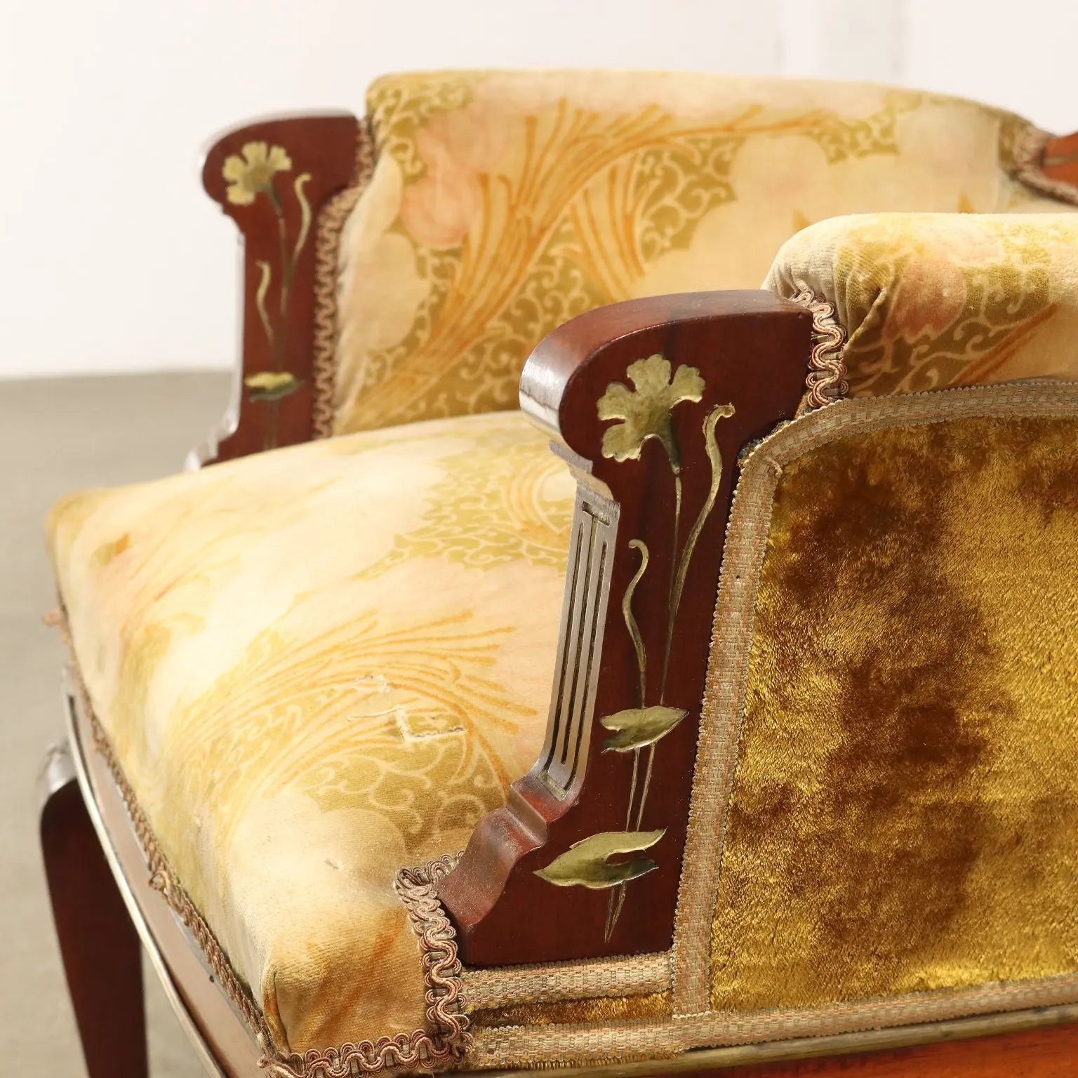 Group of Chairs and Armchairs Art Nouveau Italy XIX Century - Pair of Armchairs and Four Chairs | Antiques | Seating