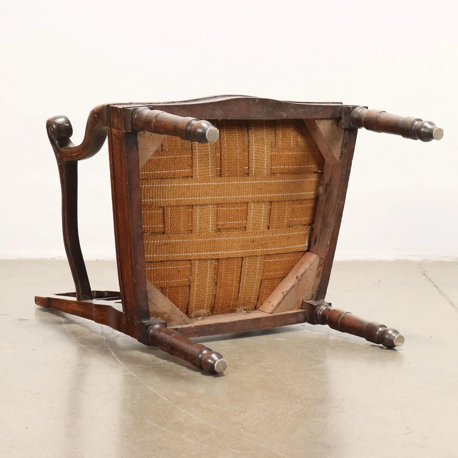 Ancient Armchair from the Directoire Cloth Italy Late XIX Century