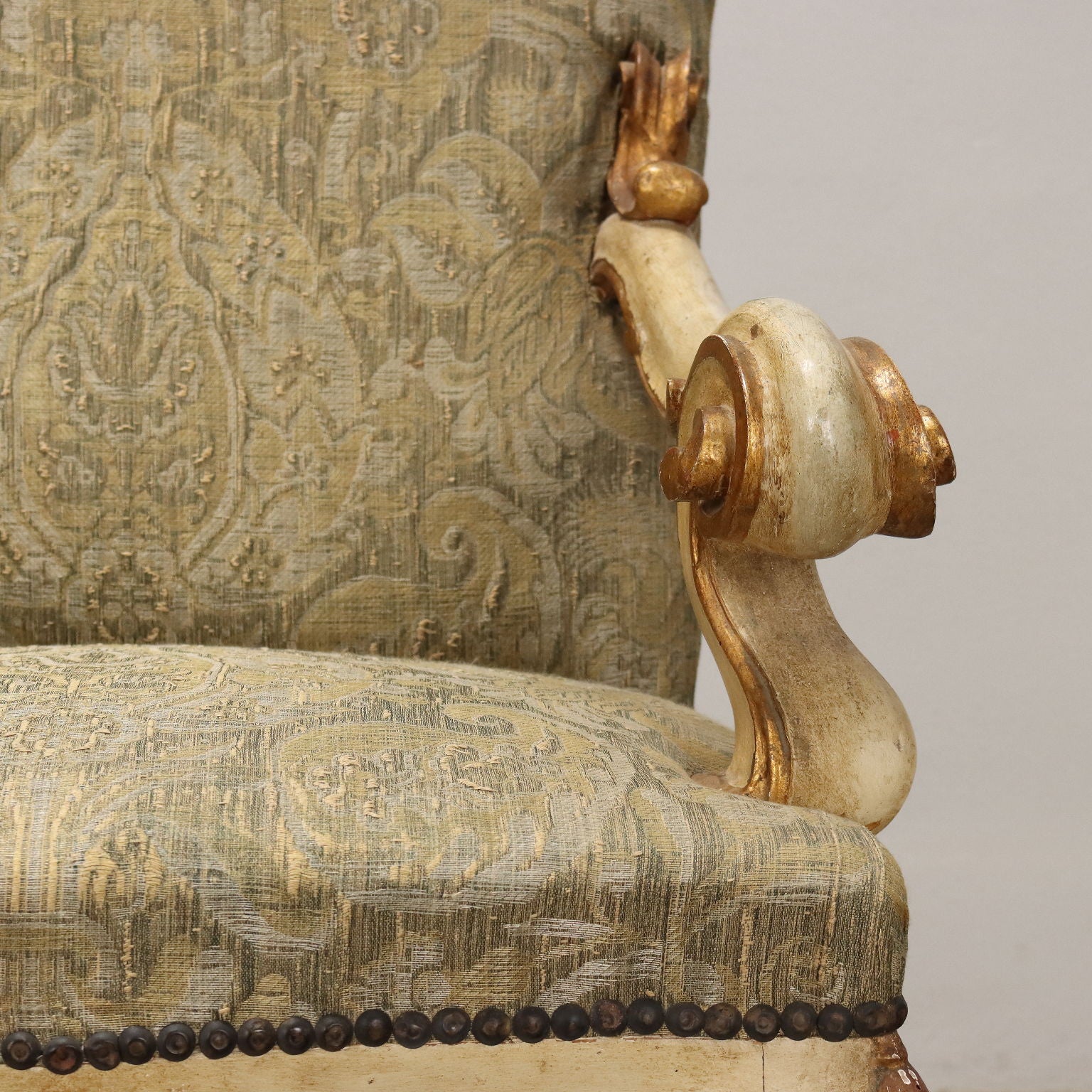  | Antiques  Seating