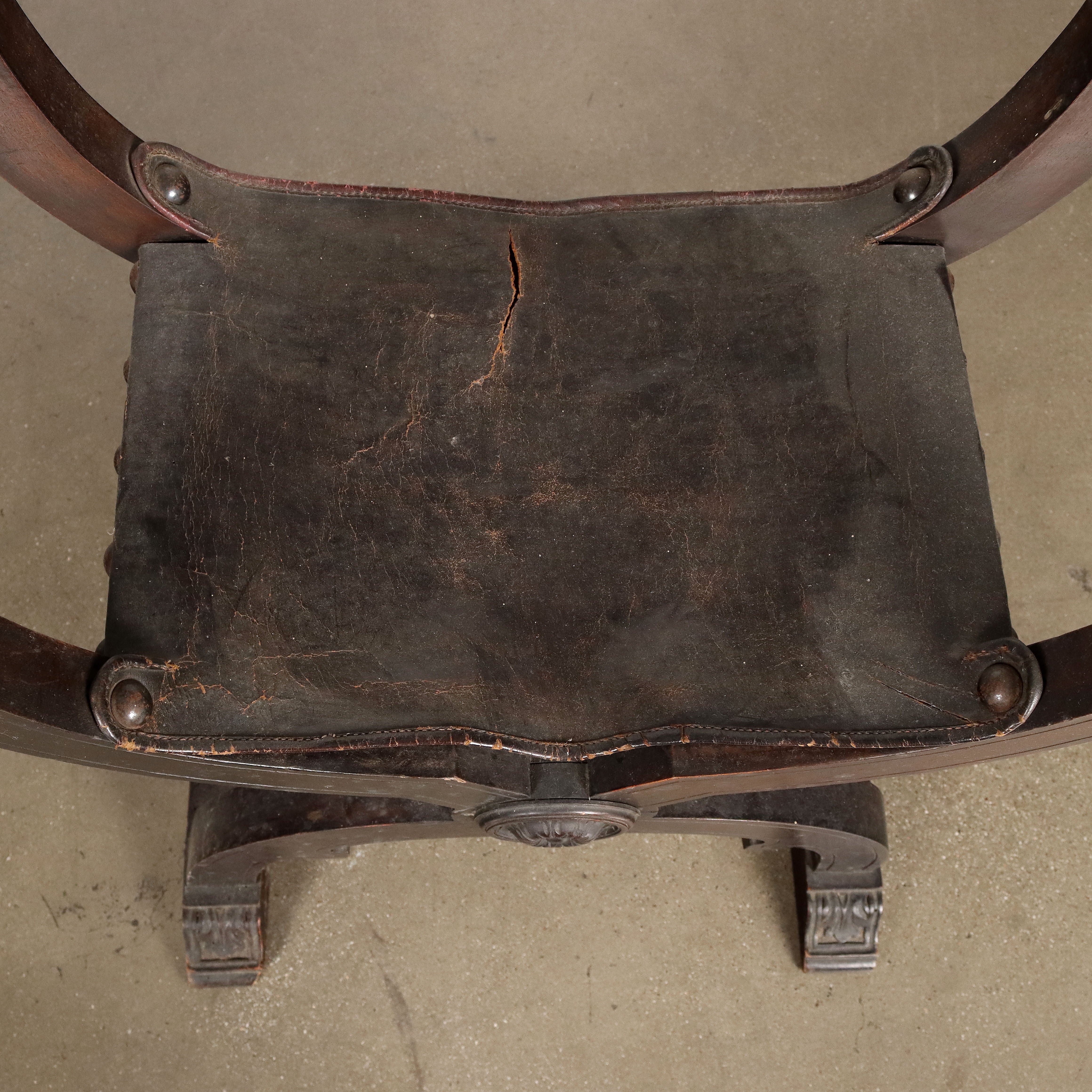 Antique Neo-Renaissance Chair Walnut Leather XIX Century - Italy, Late XIX - Early XX Century | Antiques  Seating