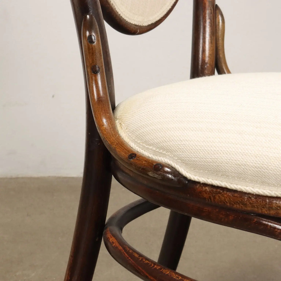 Pair of Thonet Chairs in Bent Beech - 19th Century