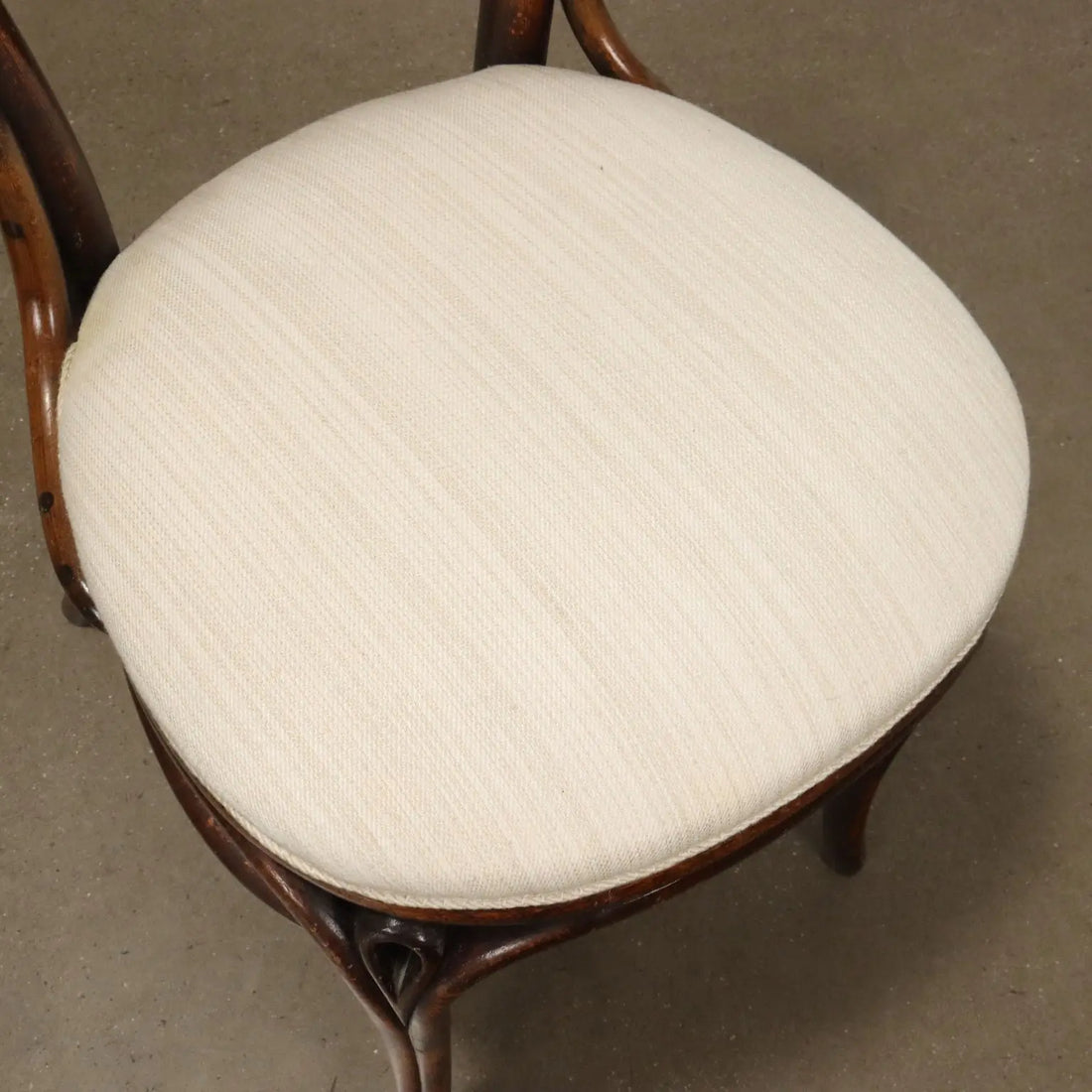 Pair of Thonet Chairs in Bent Beech - 19th Century