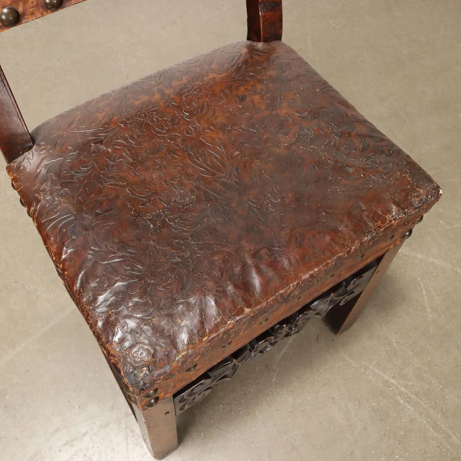 Antique Baroque Chair Carved Walnut Italy XVIII Century - Nothern Italy, Early XVIII Century | Antiques | Seating