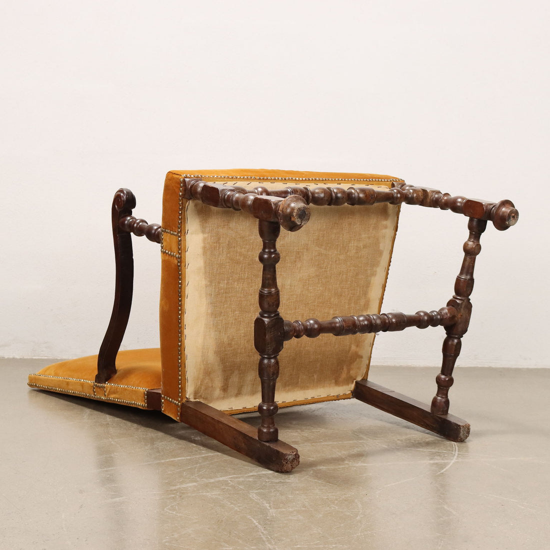 Antique Baroque Armchair Walnut Italy XVIII Century - Italy, Early XVIII Century | Antiques  Seating