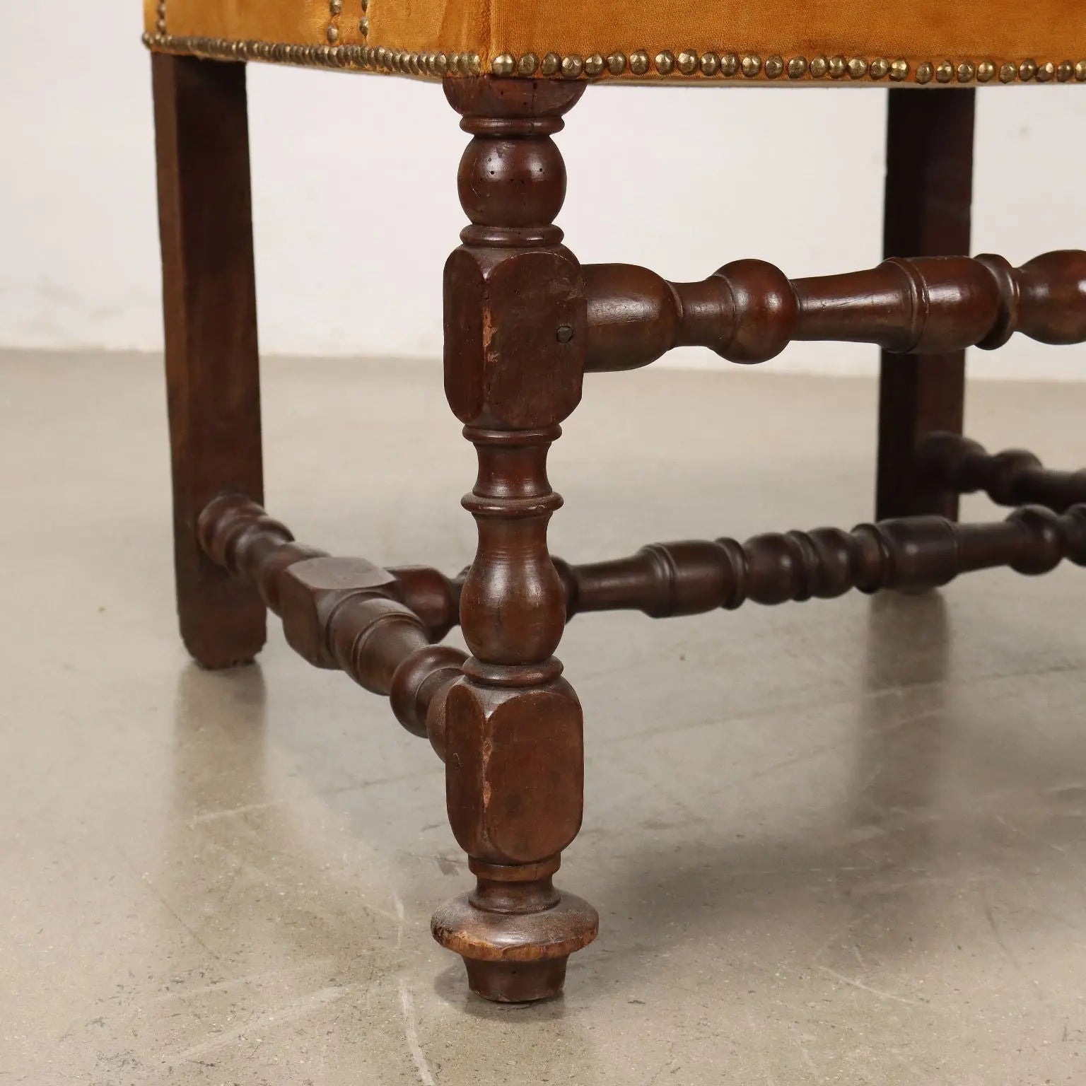 Antique Baroque Armchair Walnut Italy XVIII Century - Italy, Early XVIII Century | Antiques | Seating