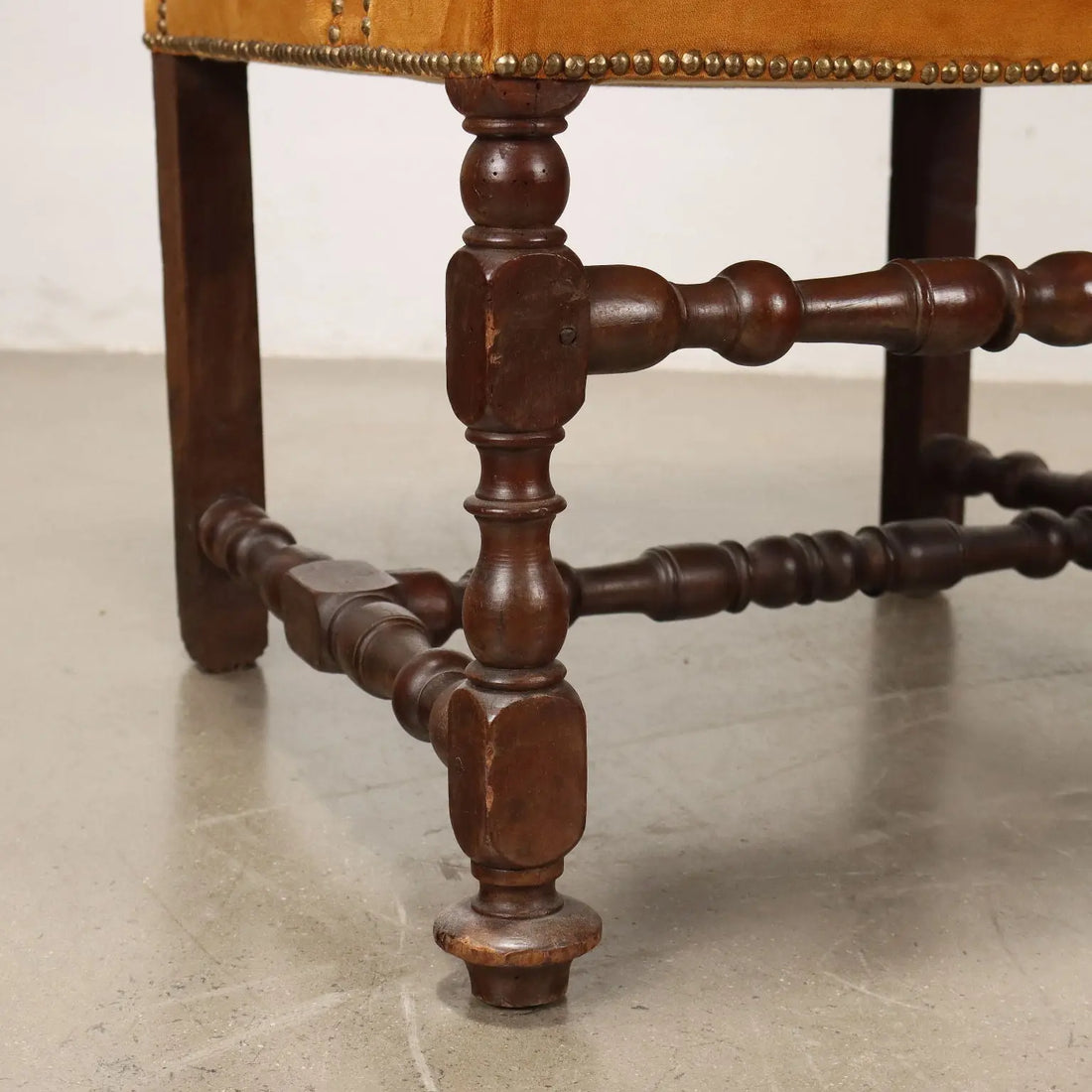 Antique Baroque Armchair Walnut Italy XVIII Century - Italy, Early XVIII Century | Antiques | Seating