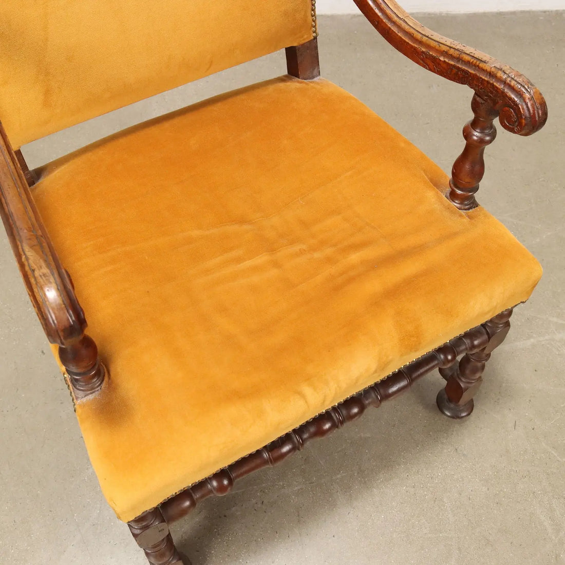 Antique Baroque Armchair Walnut Italy XVIII Century - Italy, Early XVIII Century | Antiques | Seating