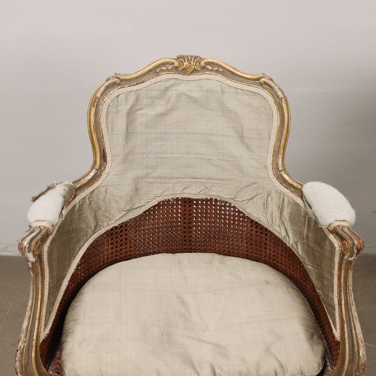  | Antiques  Seating