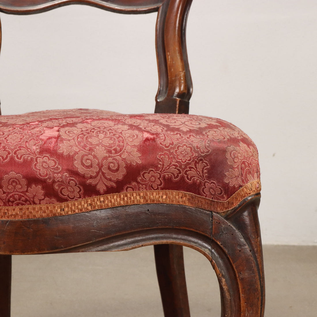  | Antiques  Seating