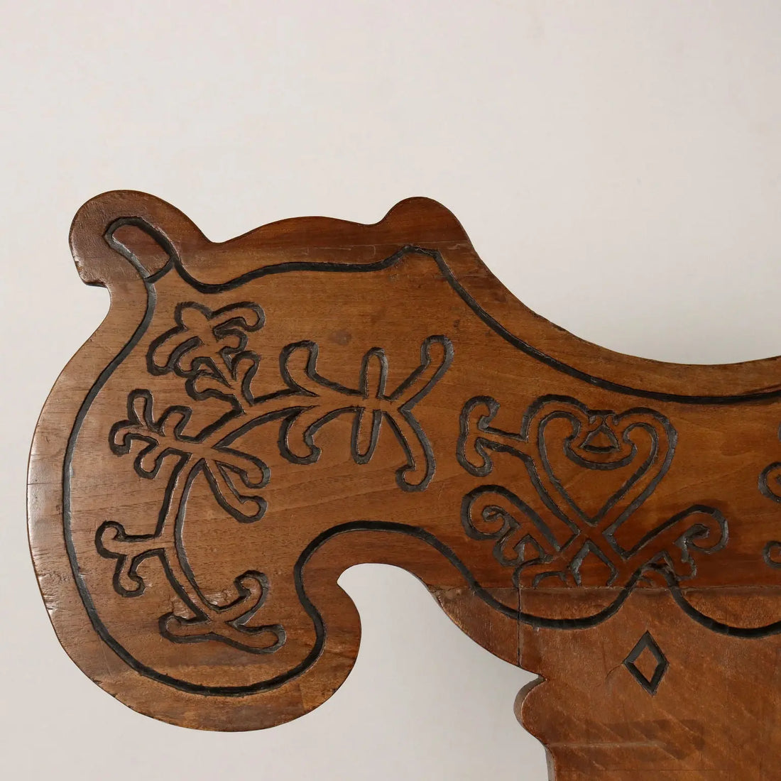 Antique Baroque Bench Walnut Italy XVIII Century - Italy, Early XVIII Century | Antiques | Seating