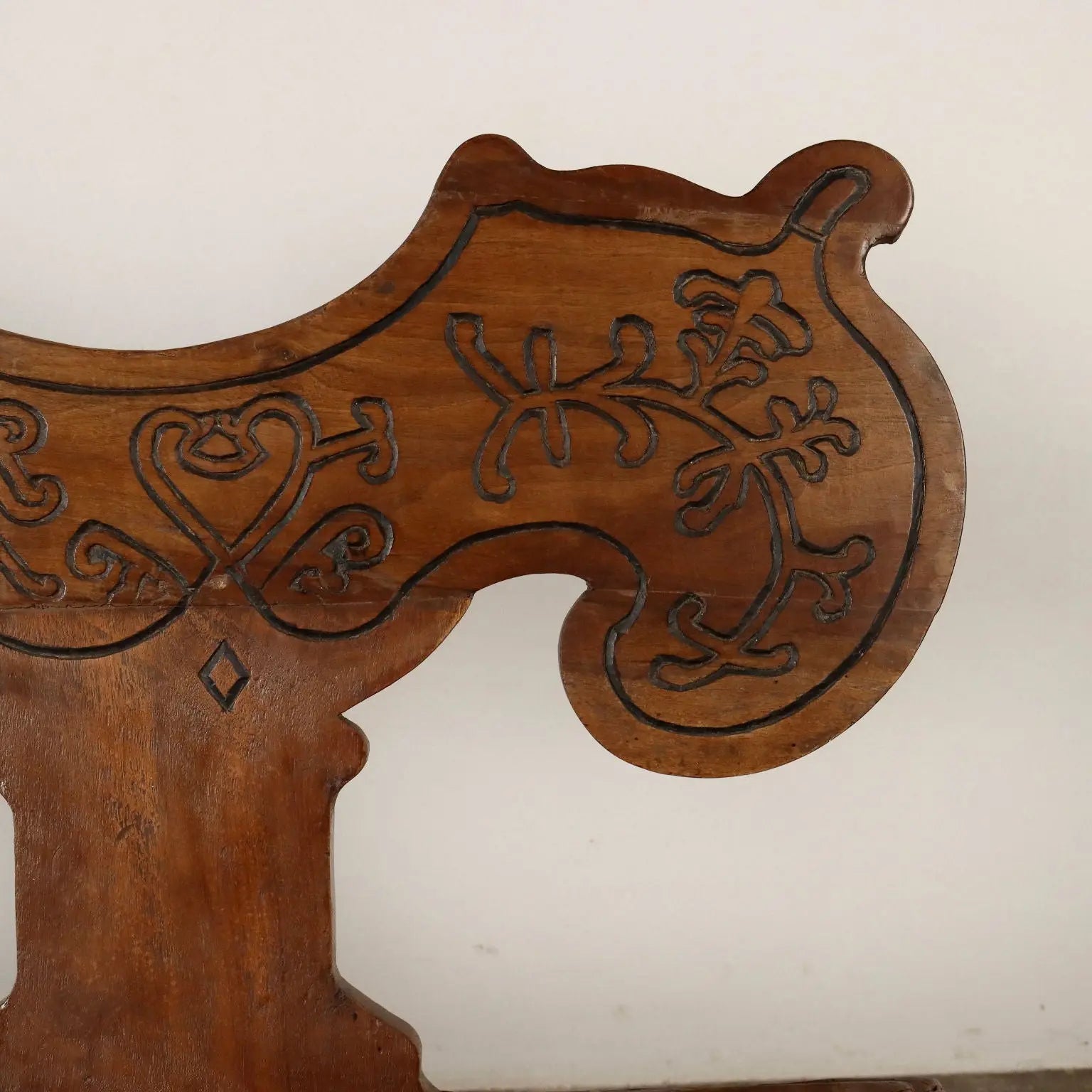 Antique Baroque Bench Walnut Italy XVIII Century - Italy, Early XVIII Century | Antiques | Seating