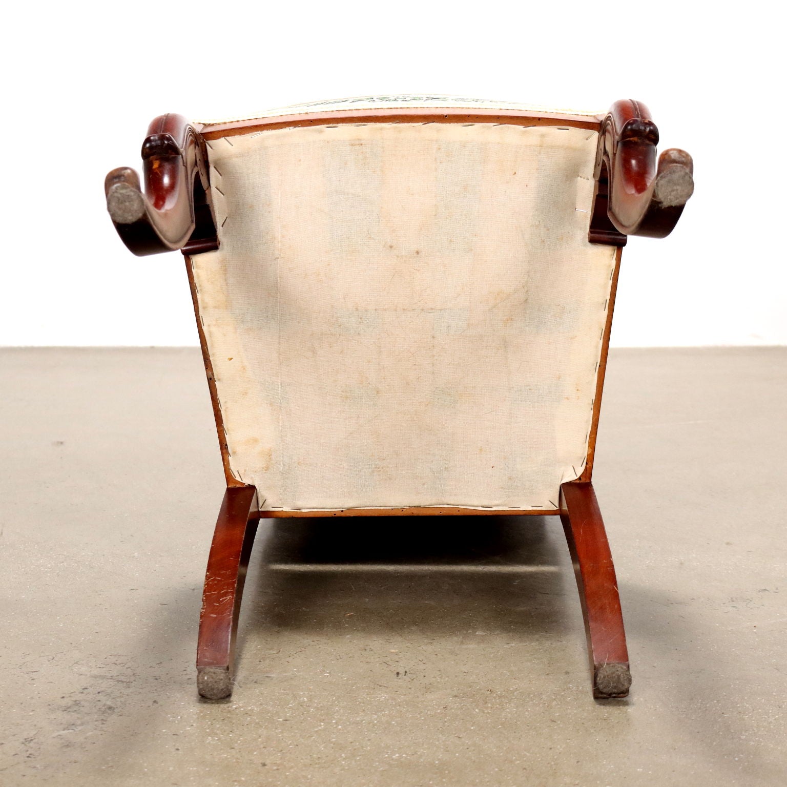  | Antiques  Seating