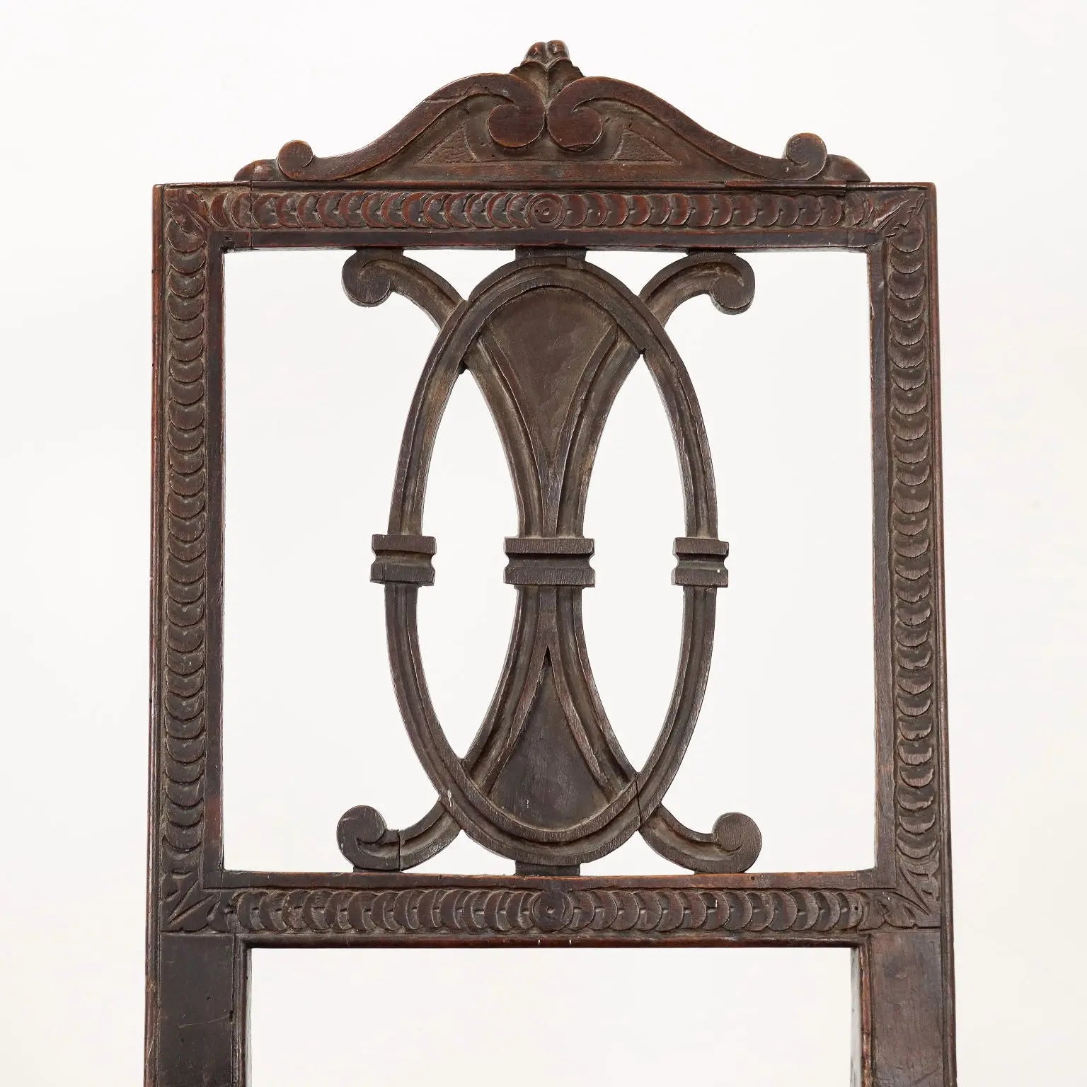 Antique Neoclassical Chairs Carved Walnut Italy XVIII Century - Neoclassical Chairs in Walnut | Antiques | Seating