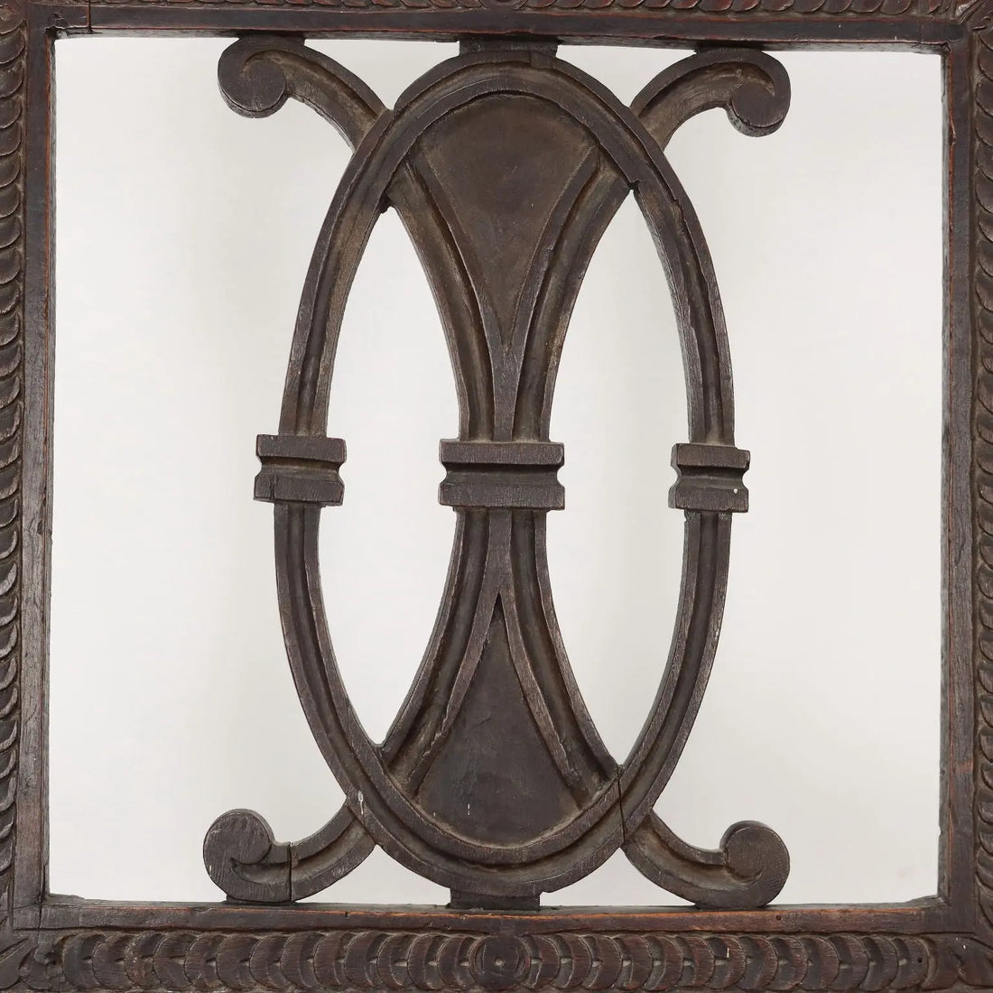 Antique Neoclassical Chairs Carved Walnut Italy XVIII Century - Neoclassical Chairs in Walnut | Antiques | Seating