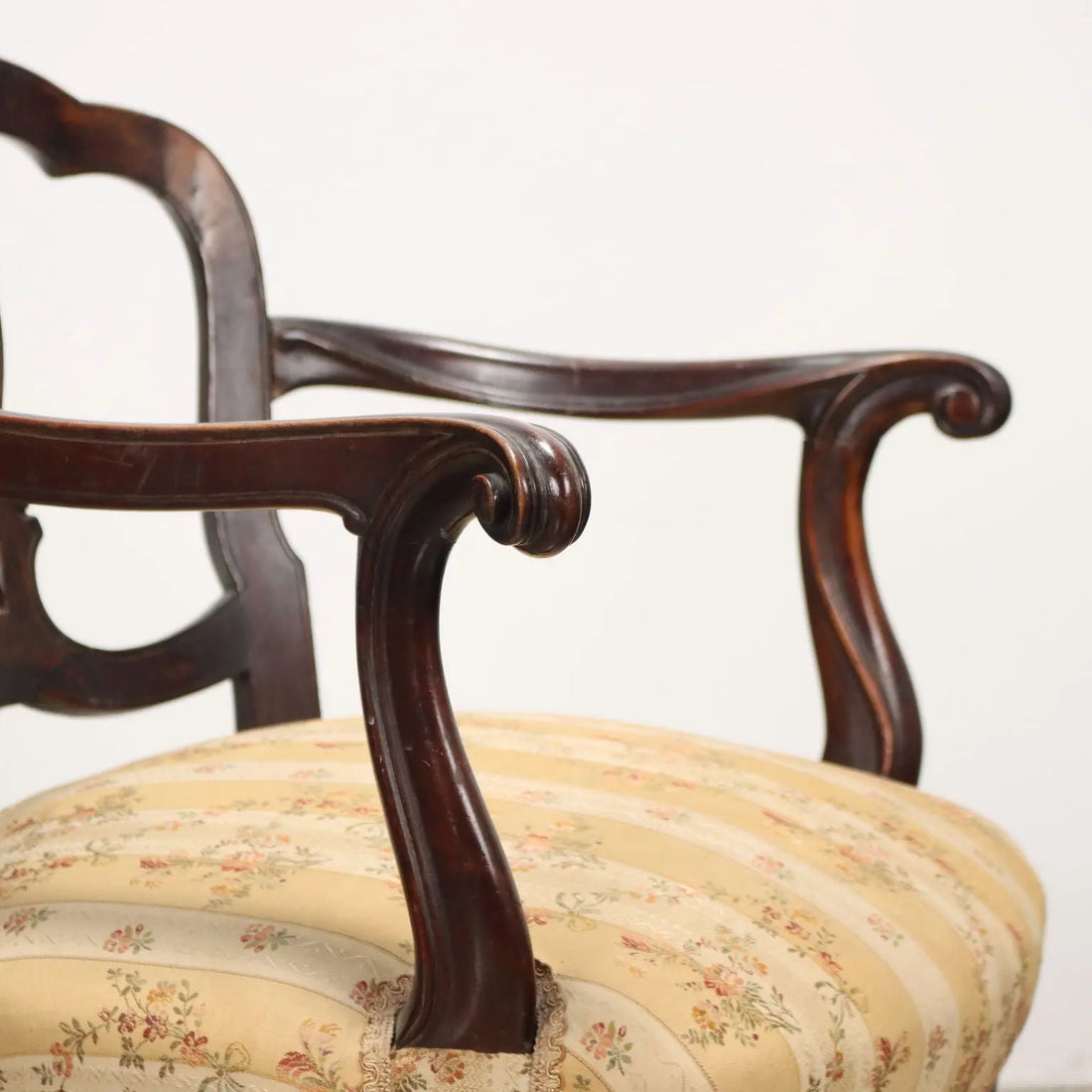 Antique Armchair Baroque Style Walnut Italy XX Century - Armchair | Antiques | Seating