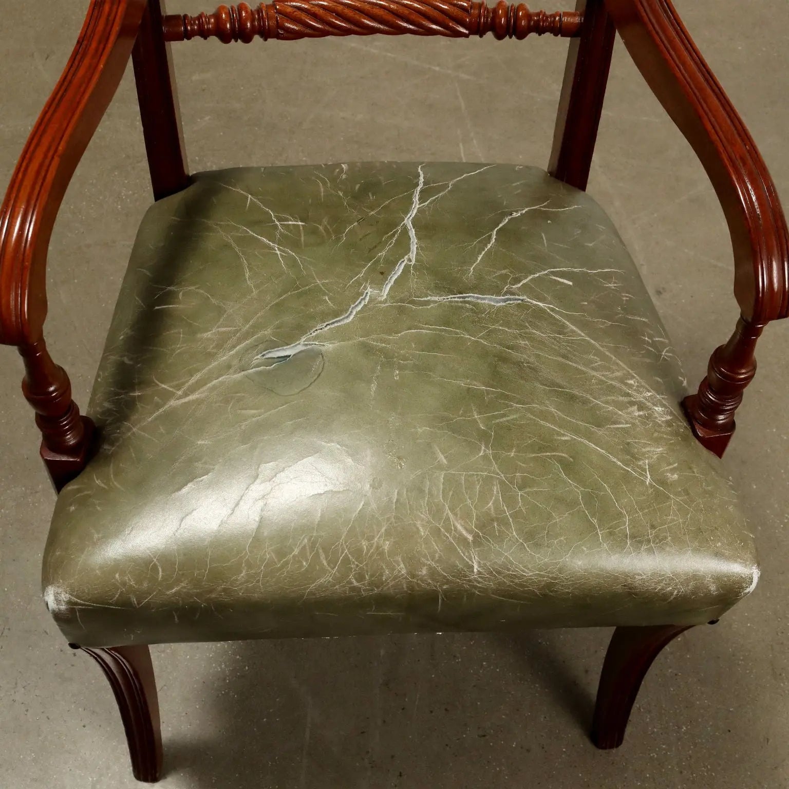 Regency Mahogany Chair - England Late 19th Century