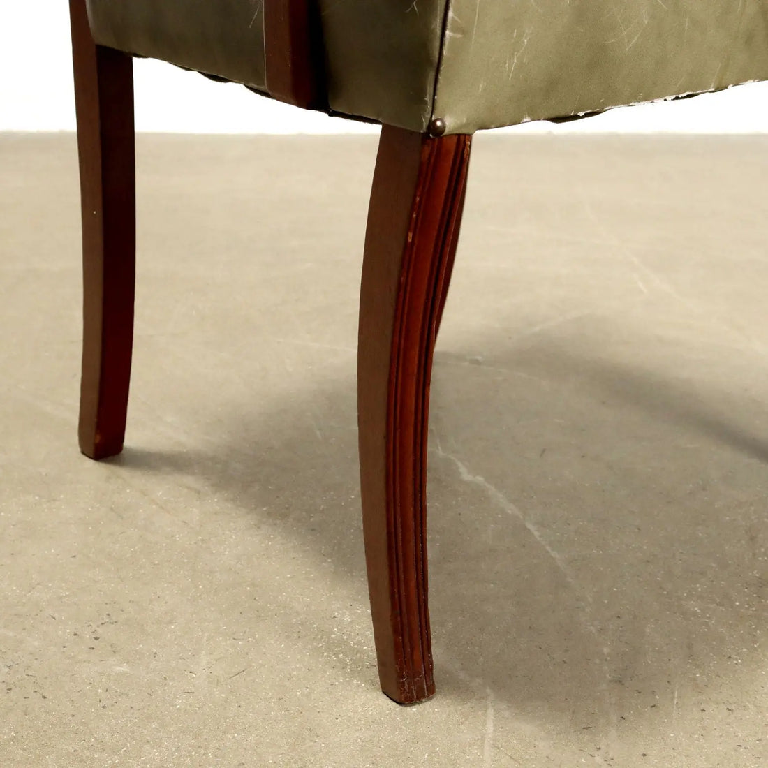 Regency Mahogany Chair - England Late 19th Century