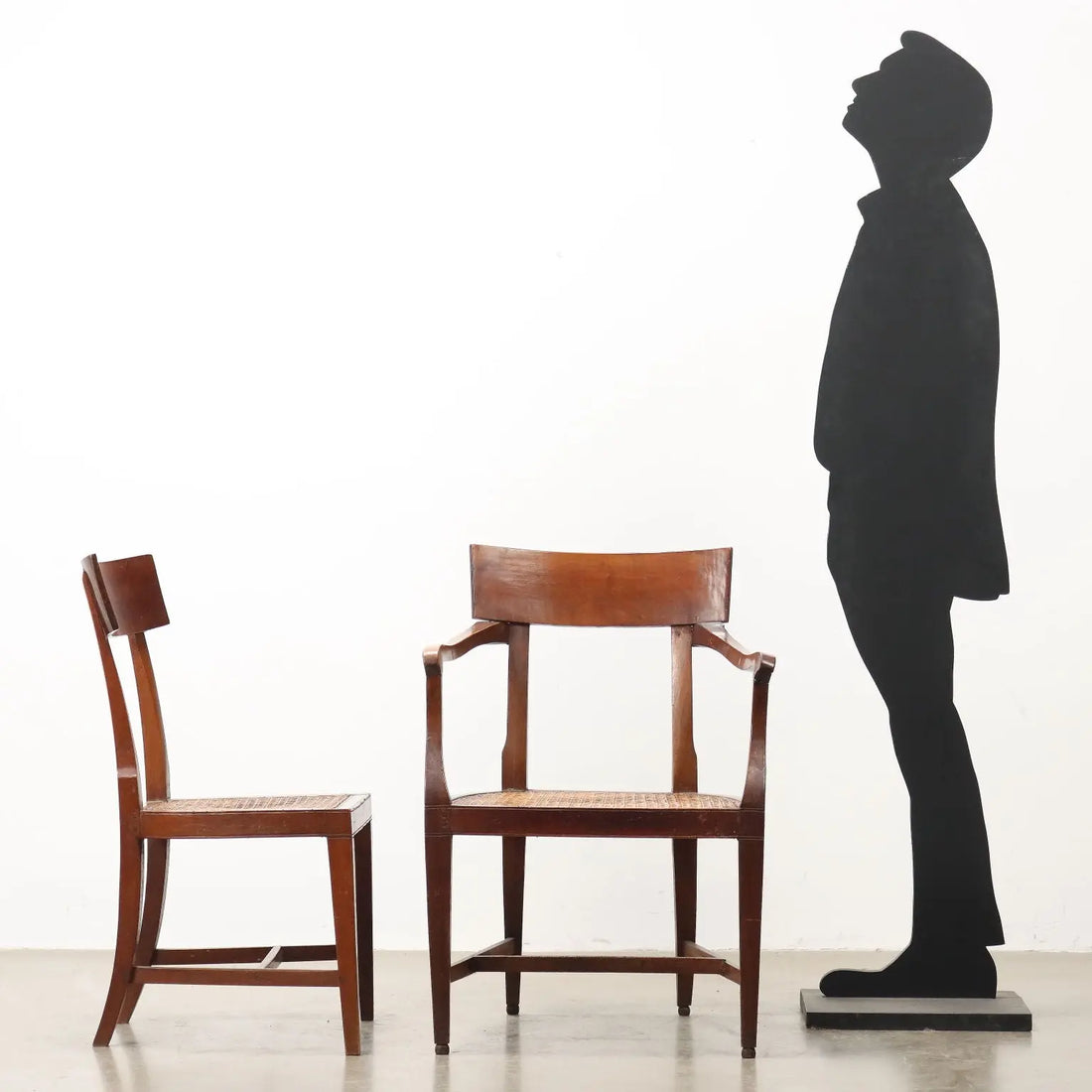 Directorate Chairs and Armchairs in Walnut - Late 17th Century