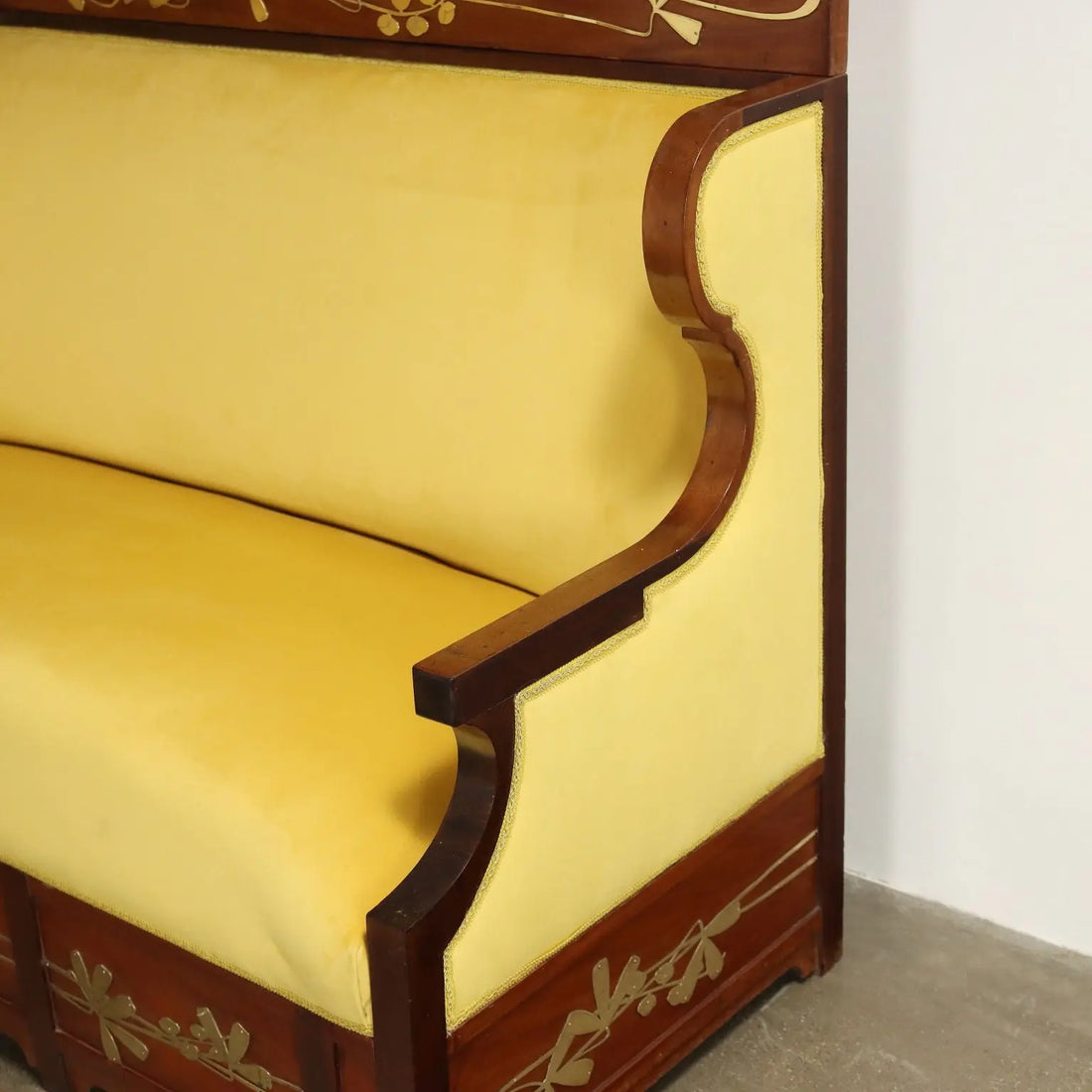Antique Corner Sofa Art Nouveau Mahogany Oak XIX Century - Italy, Late XIX - Early XX Century | Antiques | Seating
