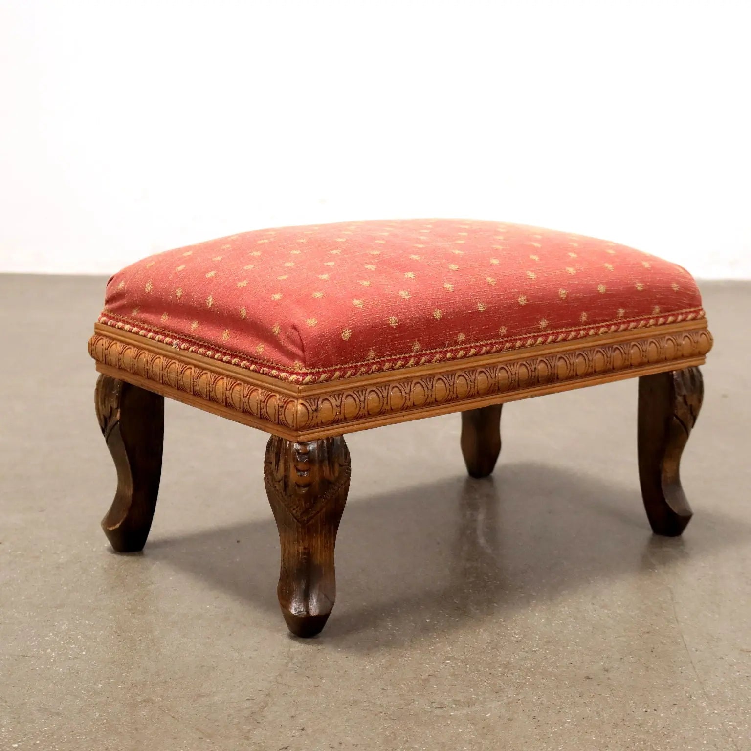 Antique Armchair Walnut Fabric with Footrest XIX Century - Italy, XX Century | Antiques | Seating
