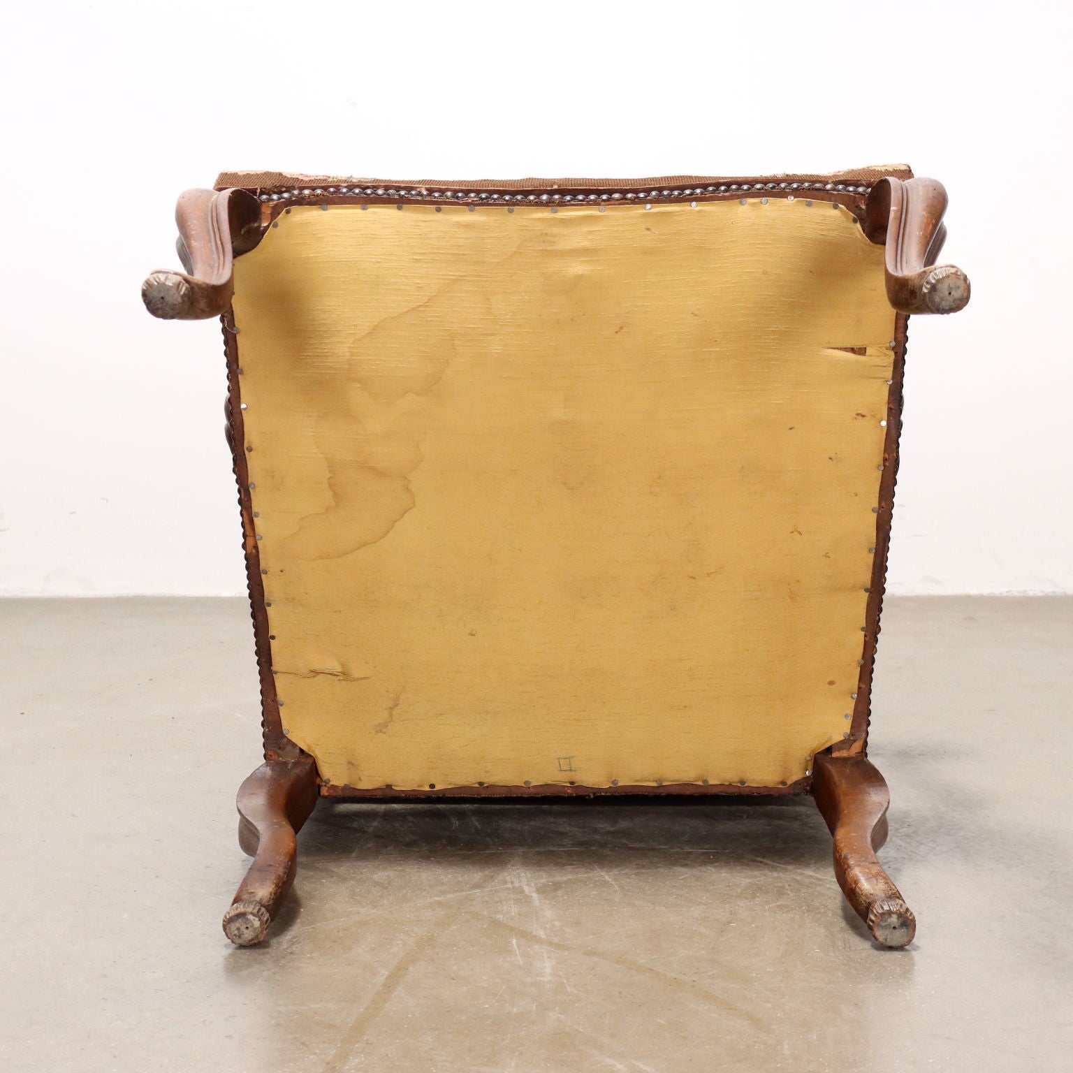  | Antiques  Seating
