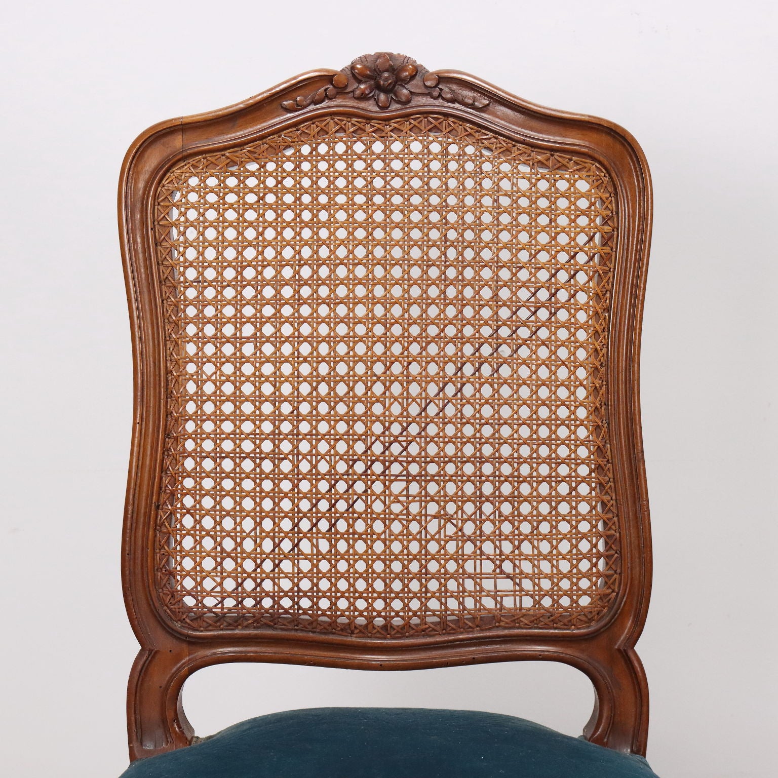  | Antiques  Seating