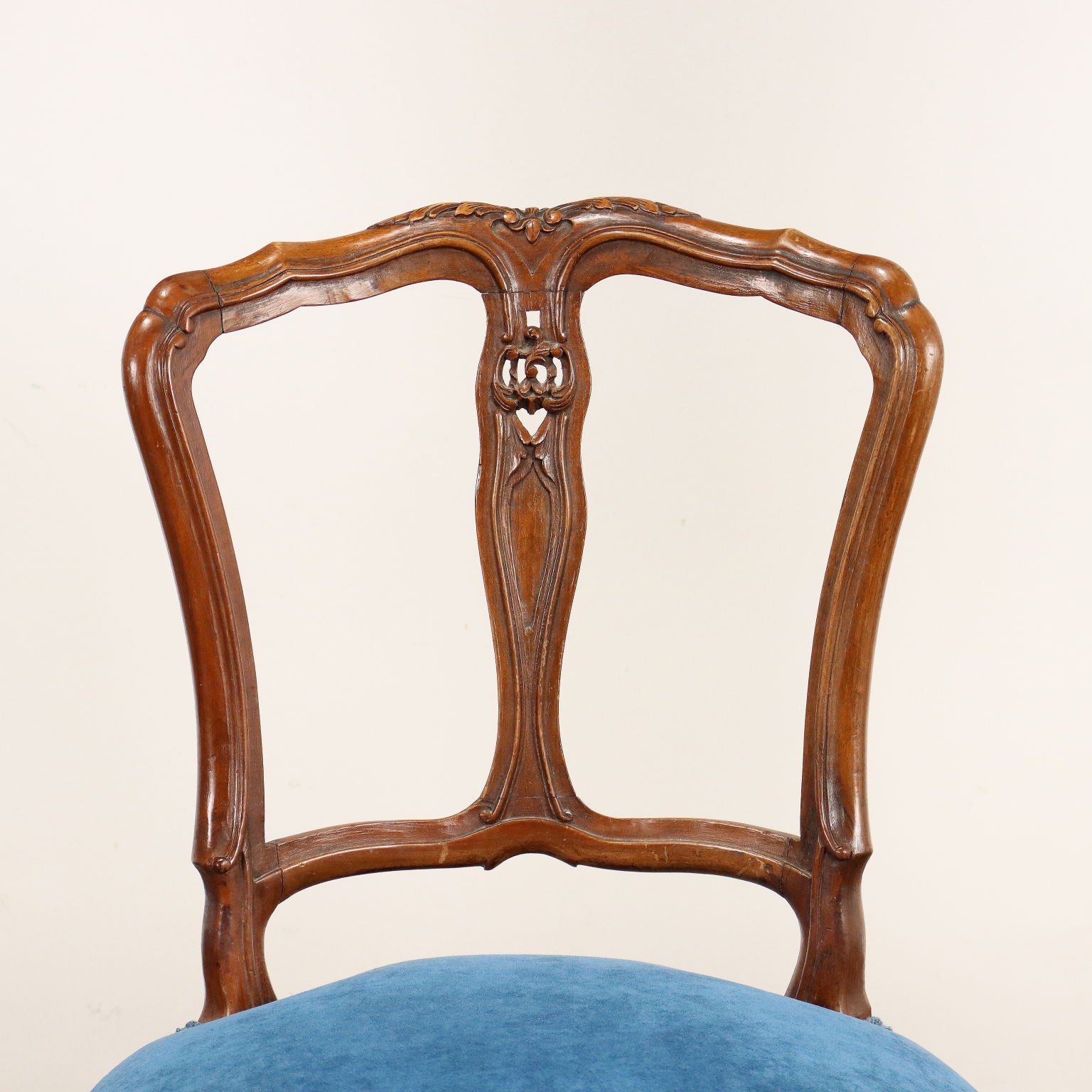  | Antiques  Seating