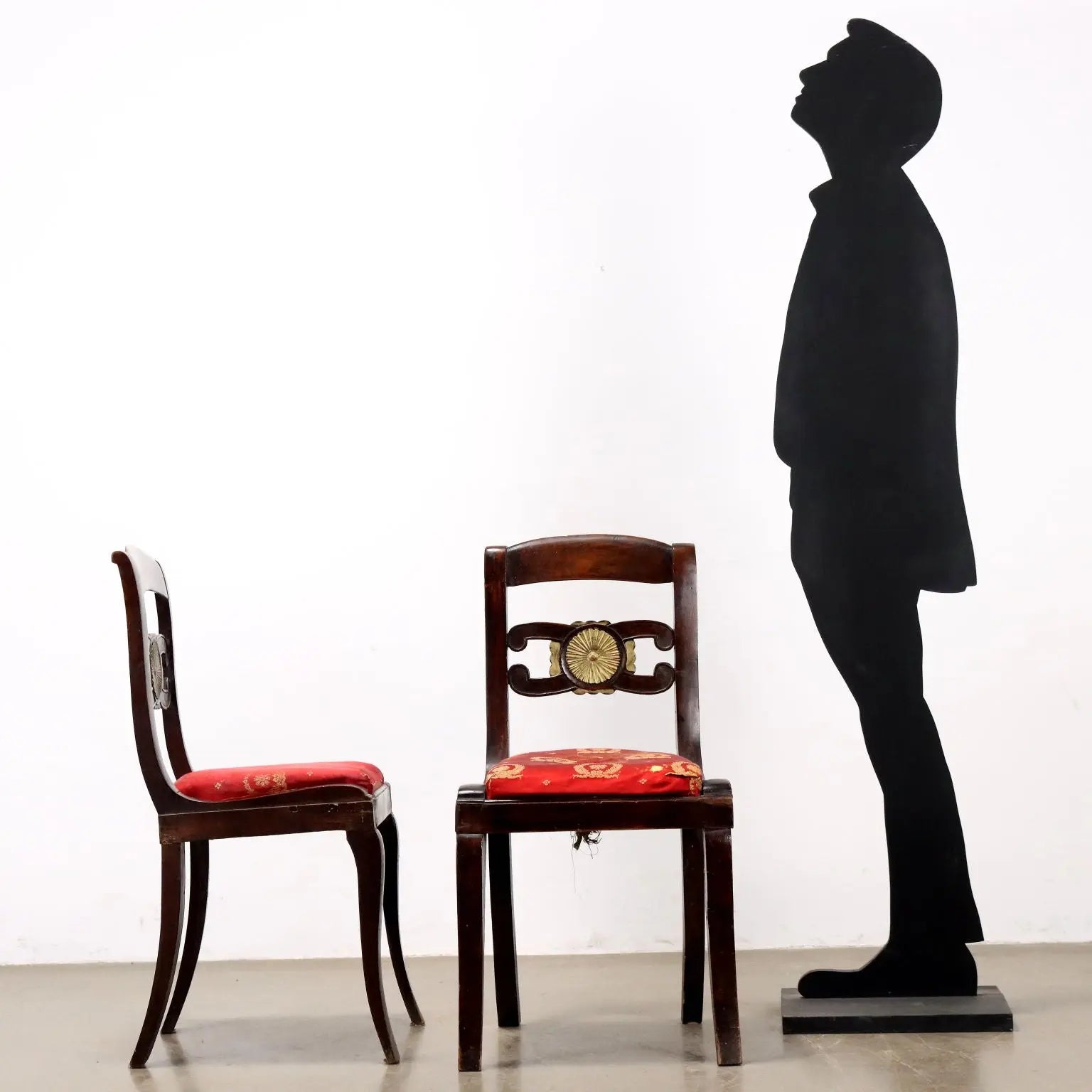 Pair of Directoire Chairs in Walnut - Italy, Late 18th to Early 19th Century