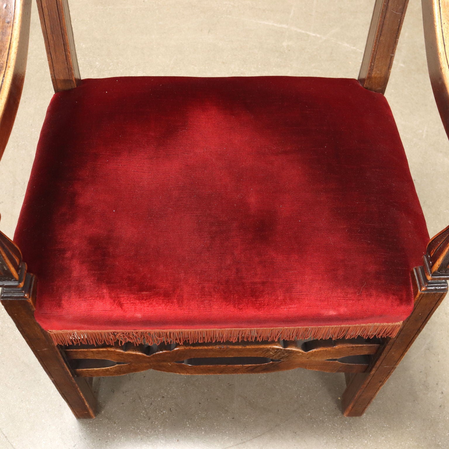  | Antiques  Seating