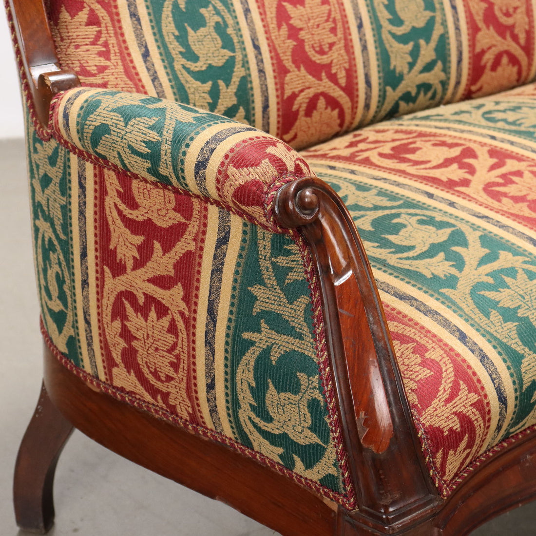  | Antiques  Seating