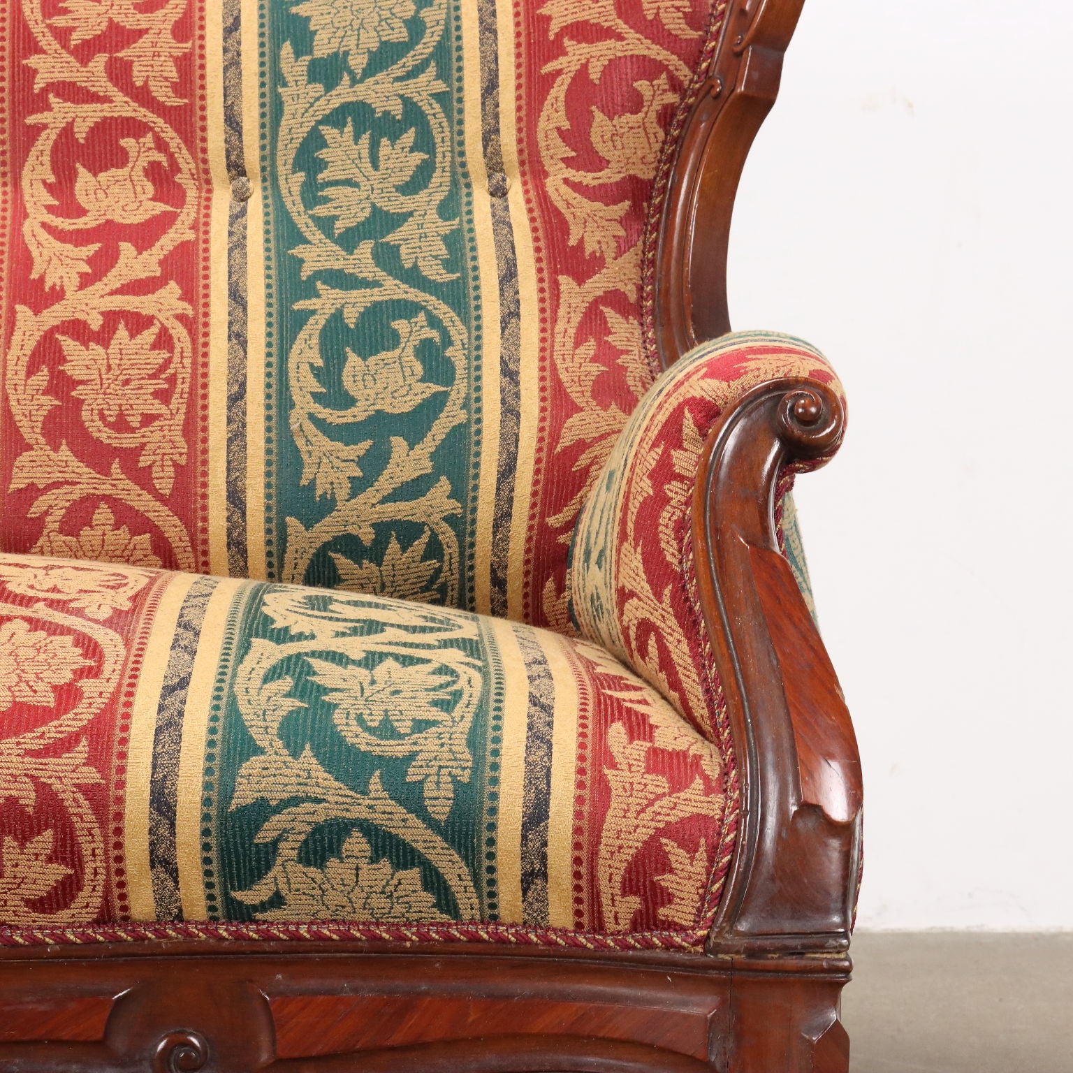  | Antiques  Seating