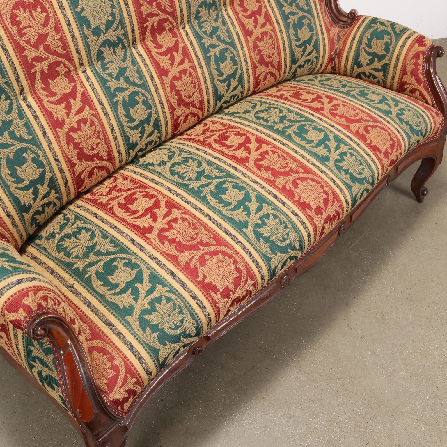  | Antiques  Seating