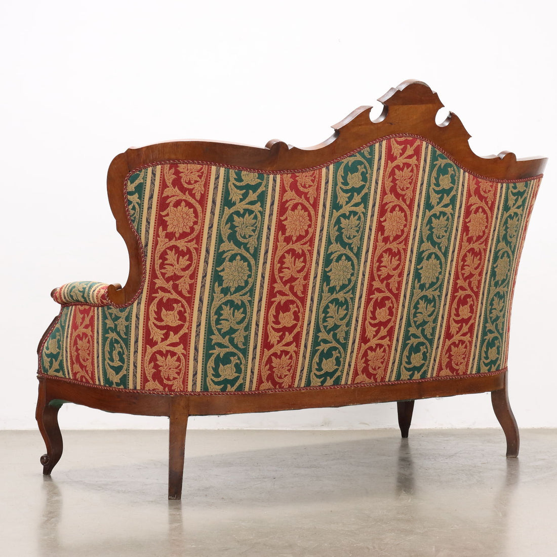  | Antiques  Seating