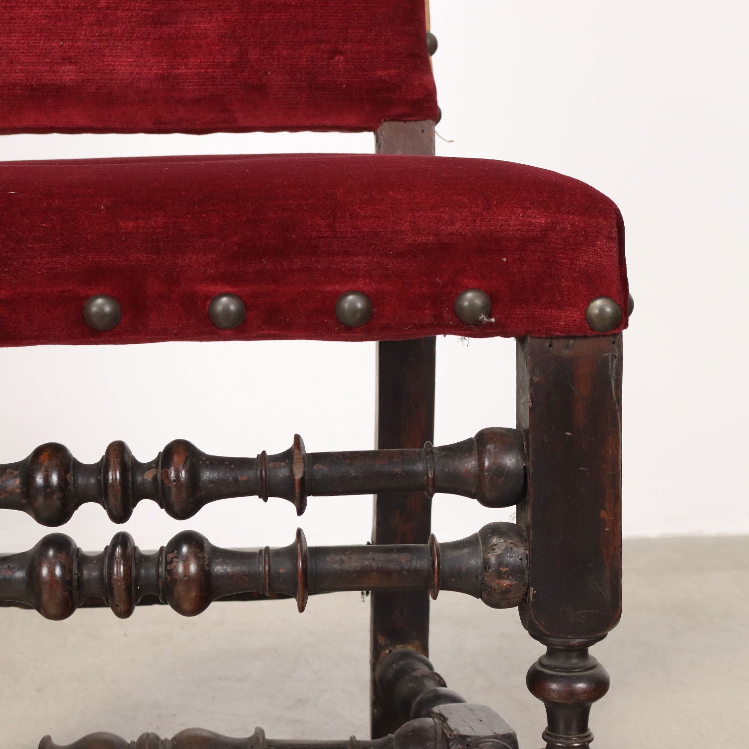  | Antiques  Seating