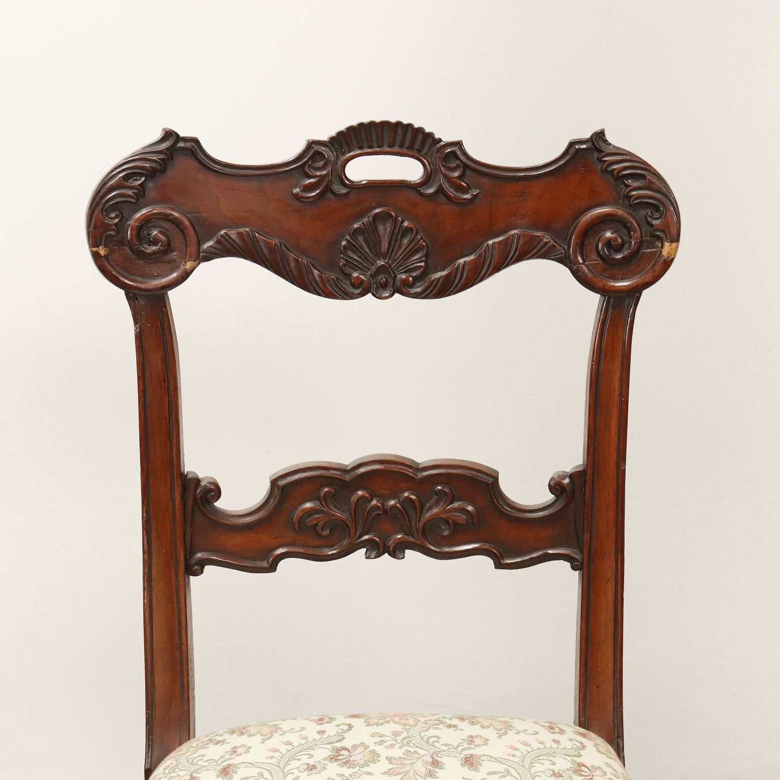  | Antiques  Seating