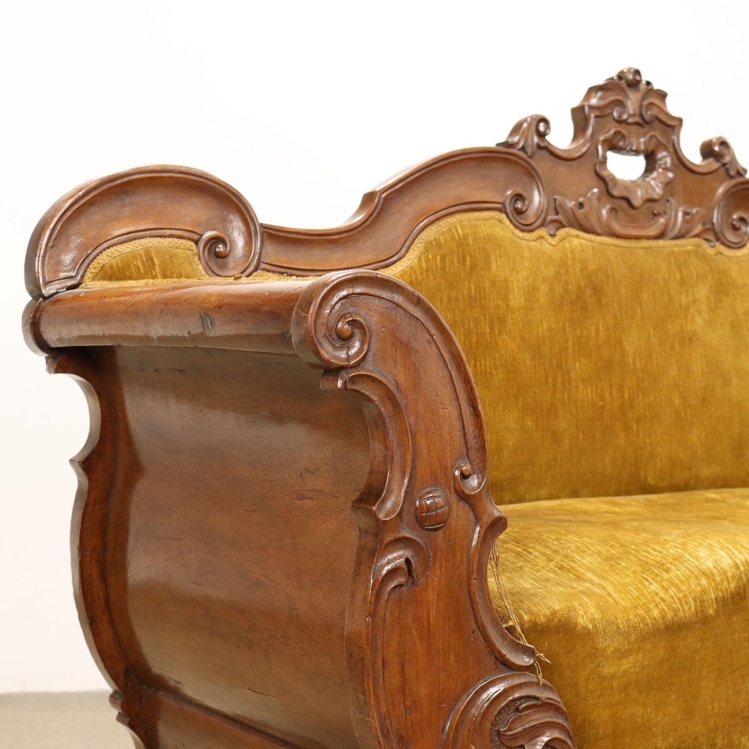  | Antiques  Seating