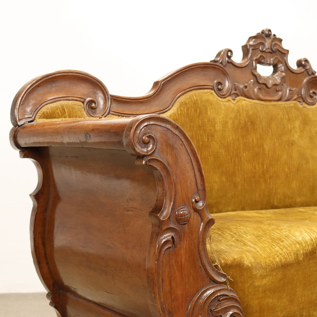  | Antiques  Seating