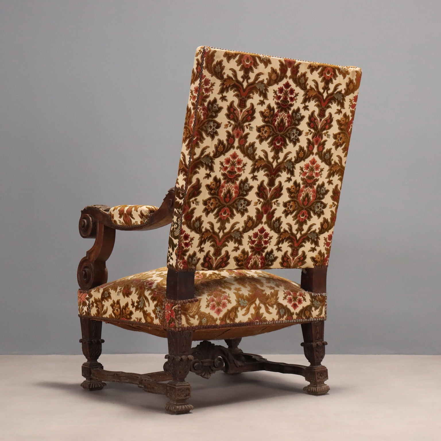  | Antiques  Seating