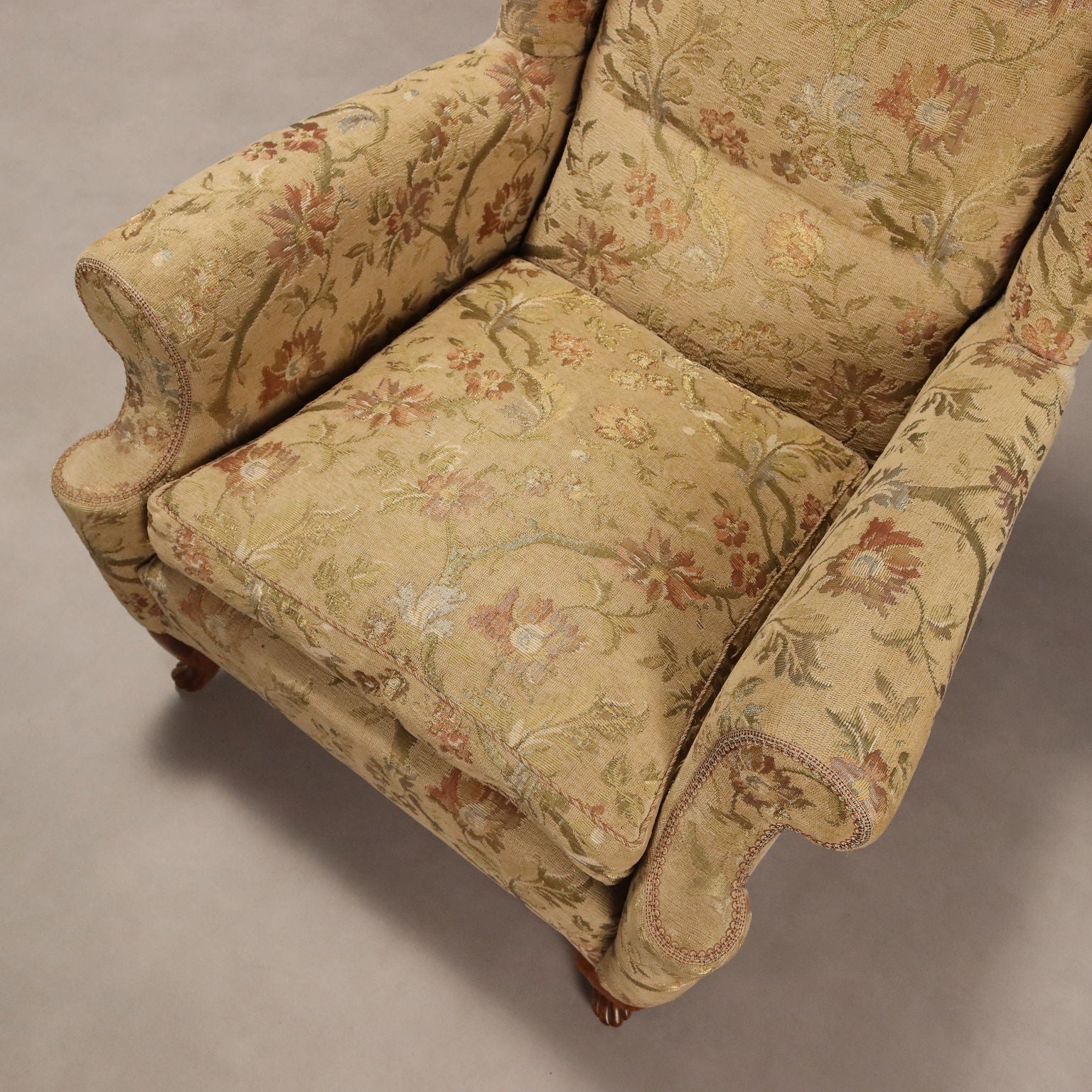  | Antiques  Seating