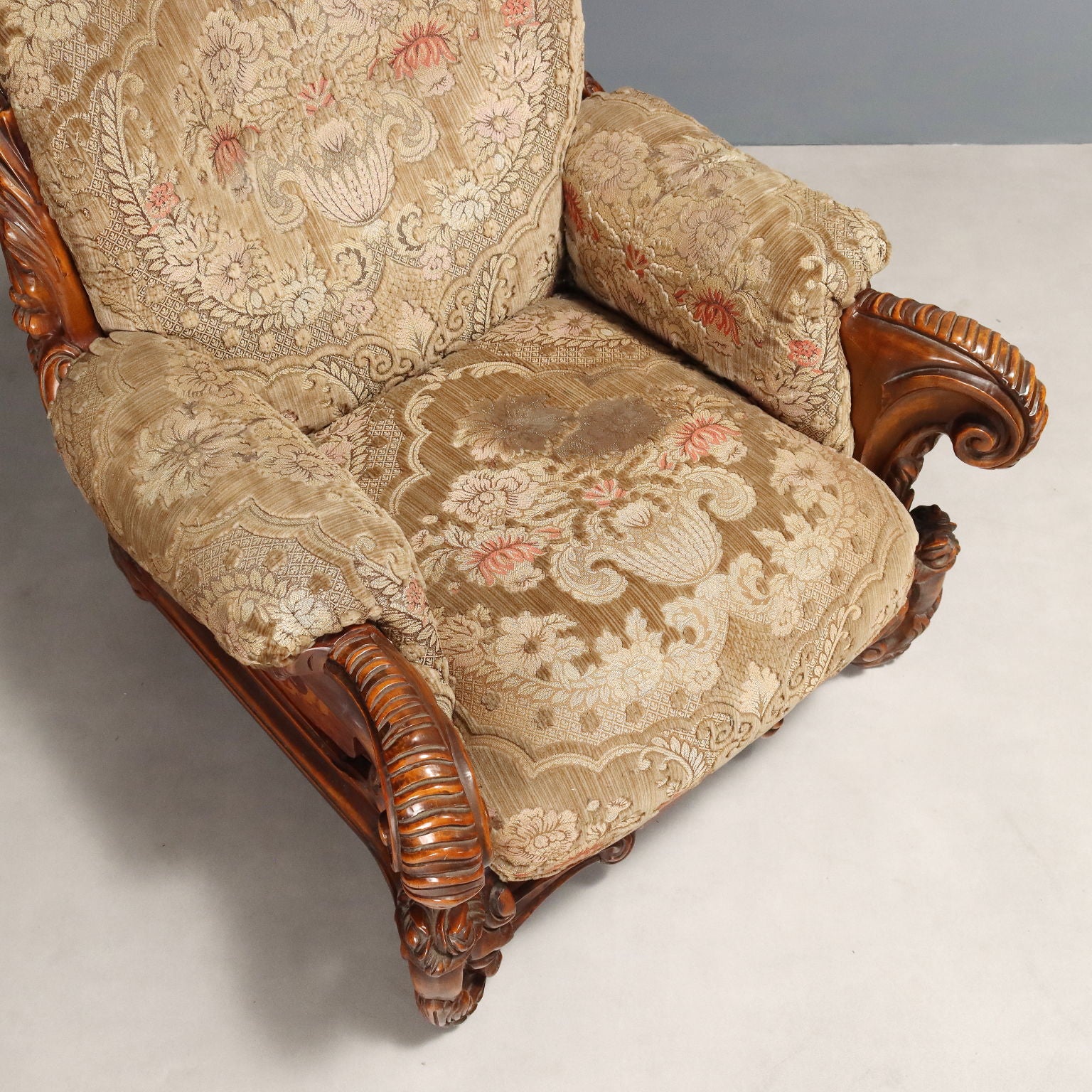  | Antiques  Seating