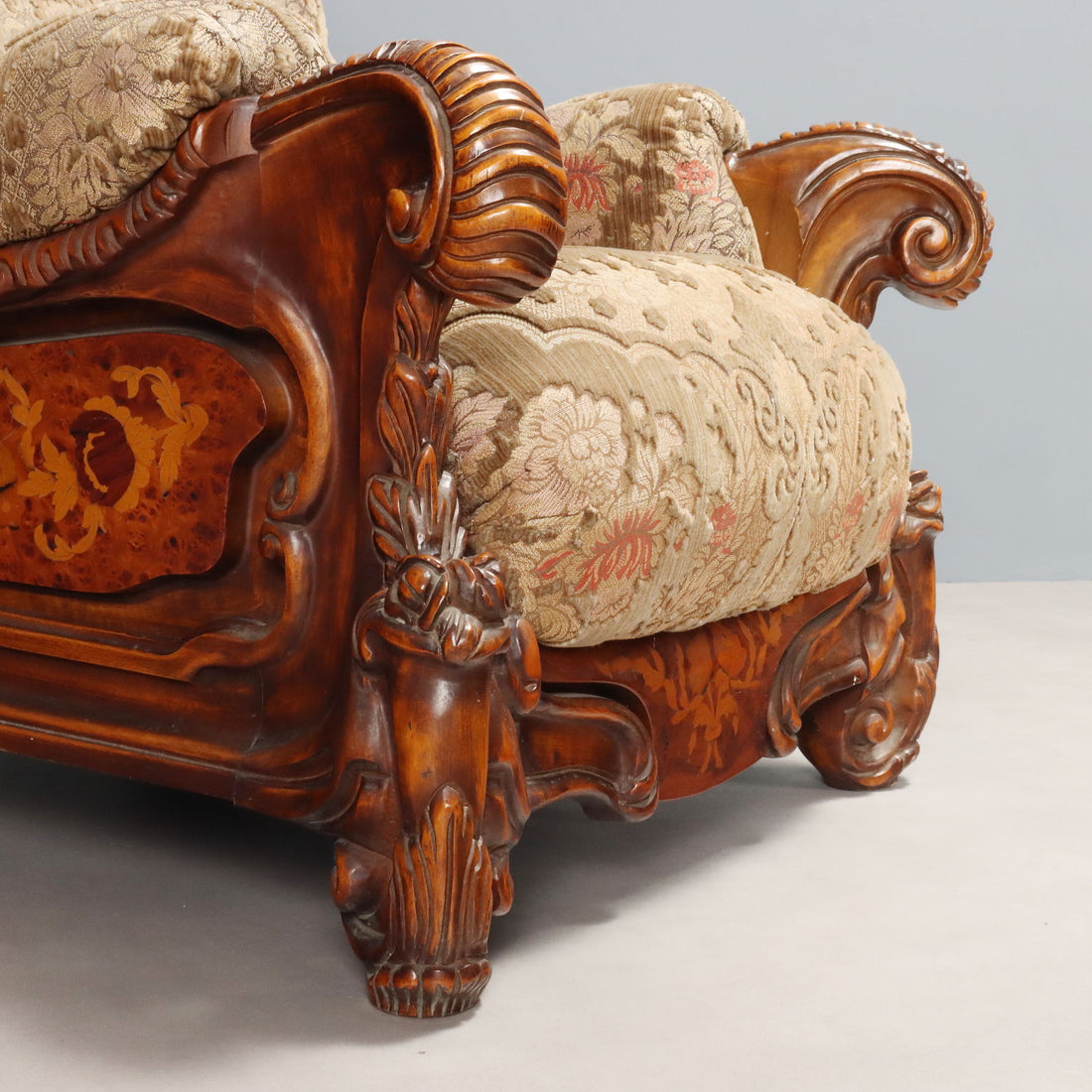  | Antiques  Seating